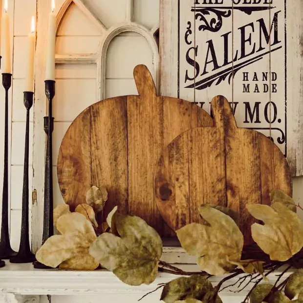 Farmhouse Pumpkin Cutting Board | Antique Farm House