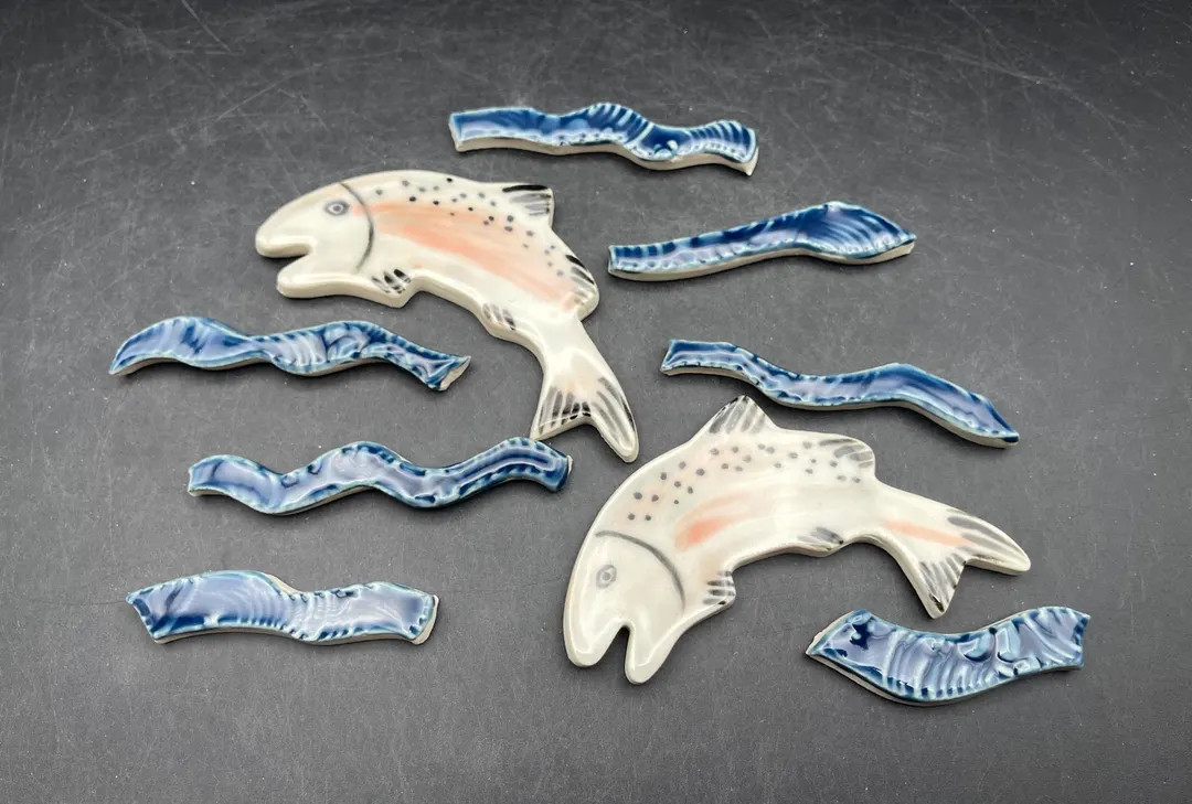 Ceramic mosaic salmon fish tiles, with wave tiles, by Fabulousfungi | Etsy (Global)