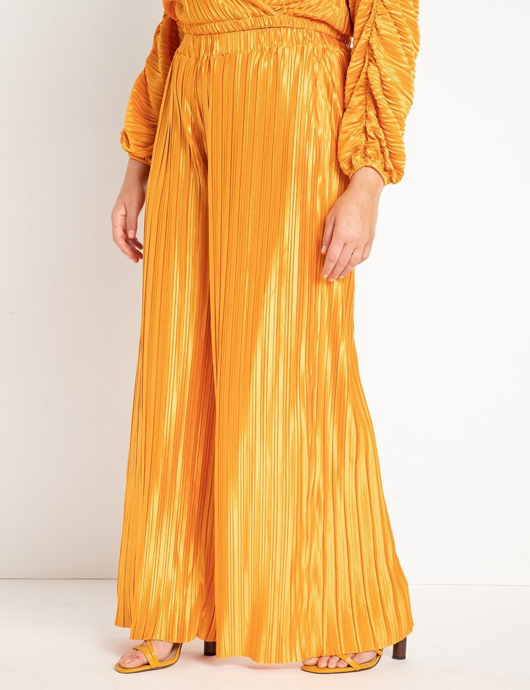 Wide Leg Plisse Pant | Eloquii