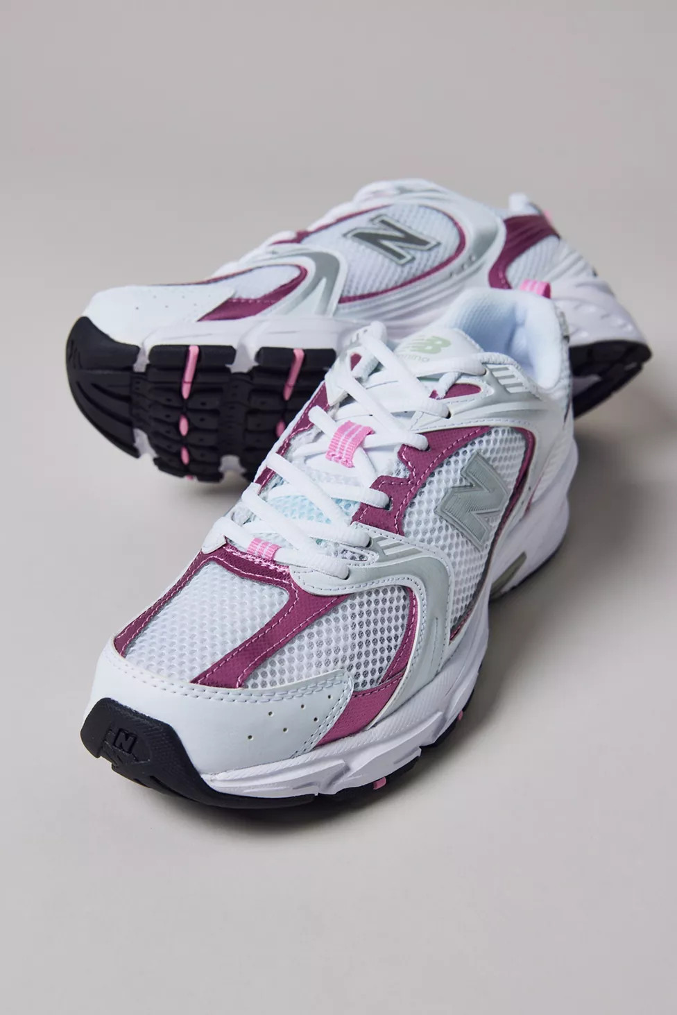 New Balance Women's Vintage-Style 530 Sneaker | Urban Outfitters (US and RoW)