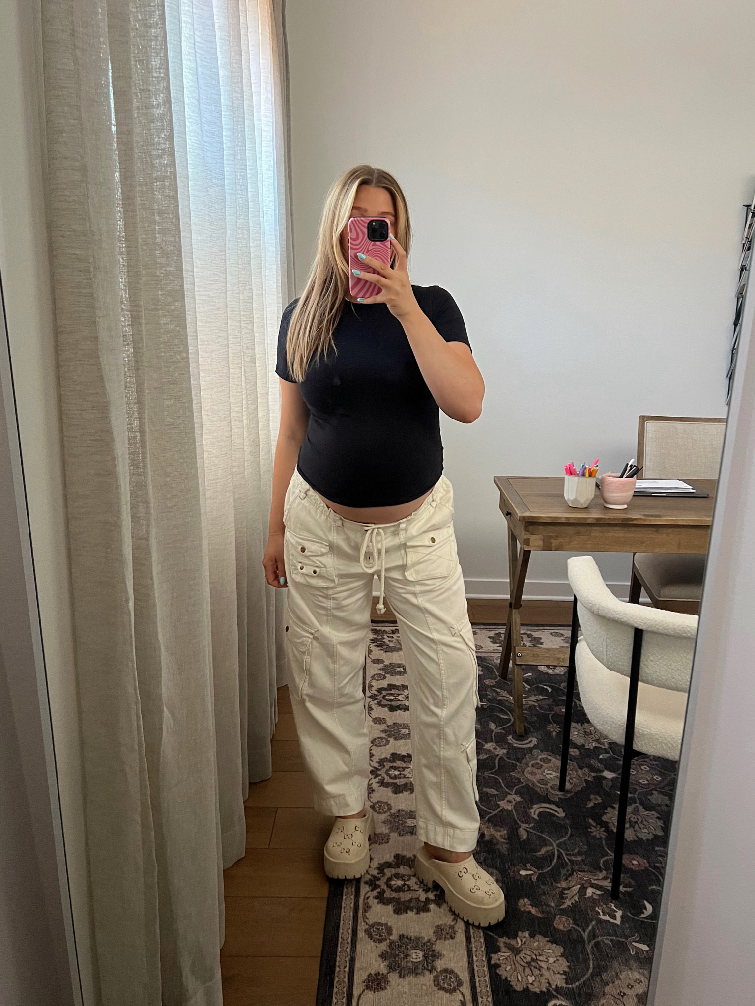 Tshirt: M tts
Free people cargos: tts M
Gucci clogs tts but also linked similar!


#LTKshoecrush #LTKunder100