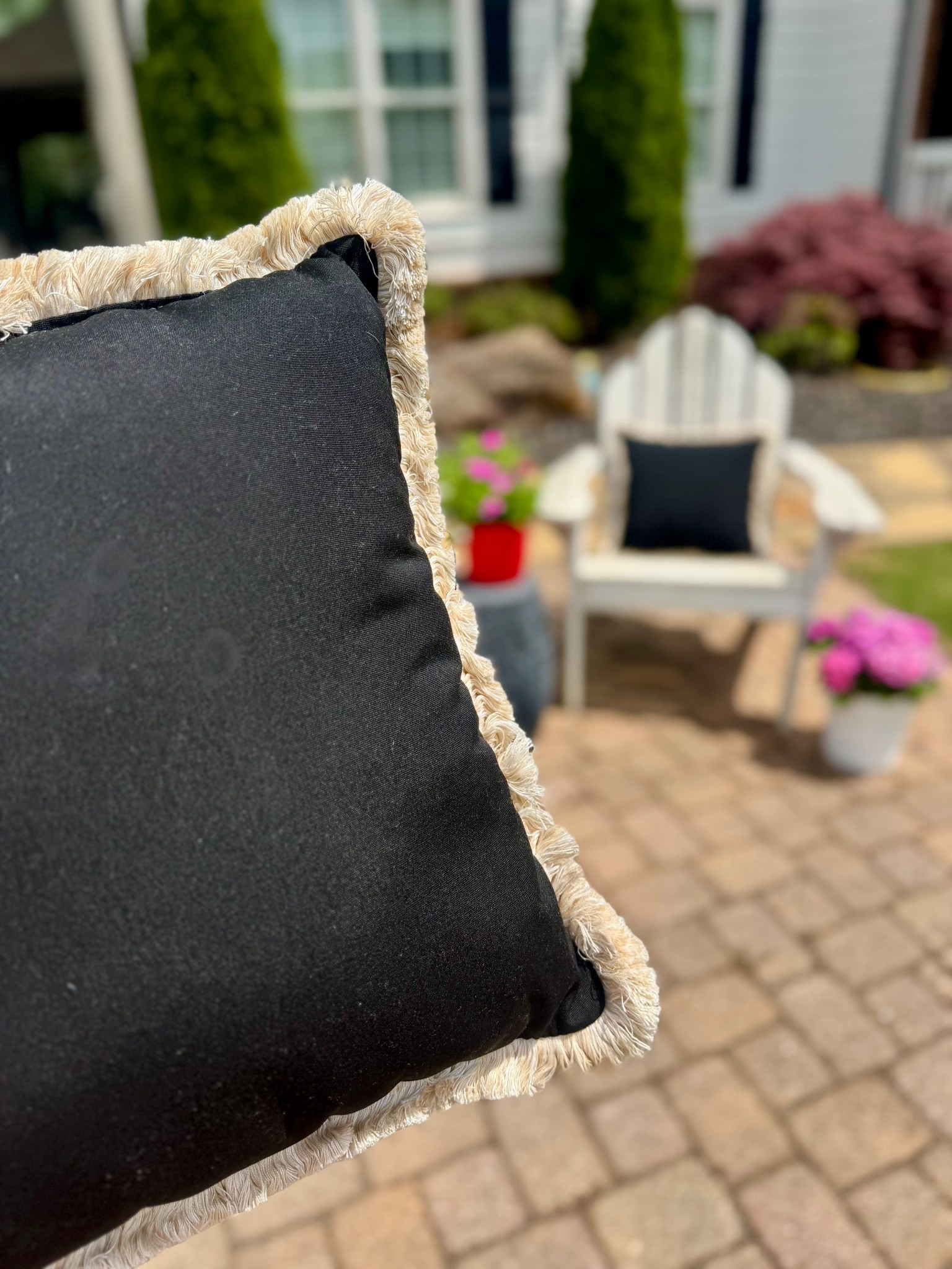 Love an outdoor pillow that holds up to southern summers and high outdoor use ten plus months out of the year! 🌸

#LTKHome