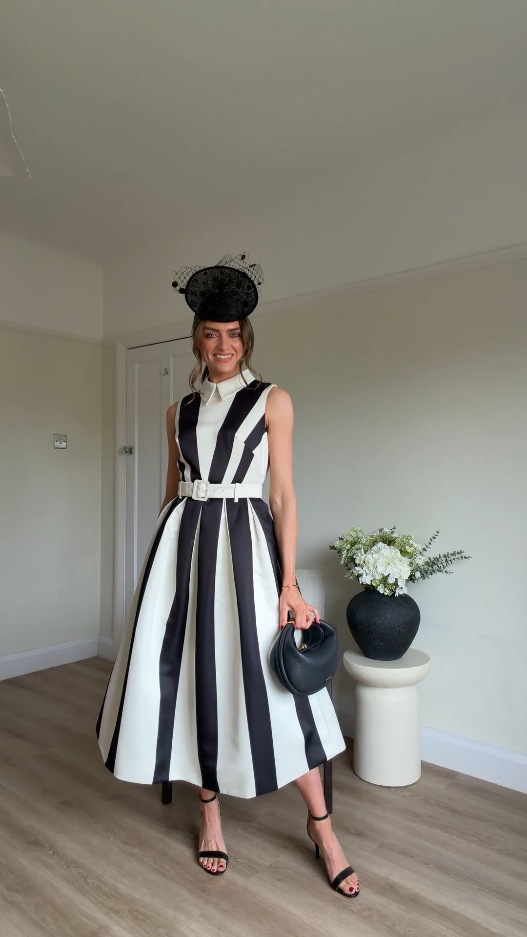 My outfit for ladies day at aintree
Wearing a size 8 in the dress
