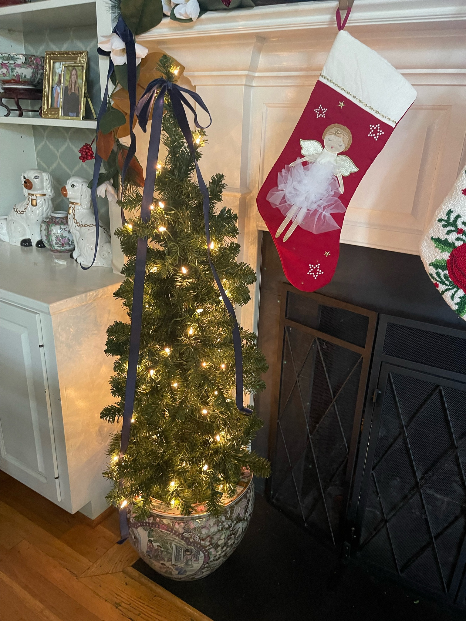 Grandmillennial Christmas, Christmas decor 

#LTKHoliday #LTKFindsUnder50 #LTKHome