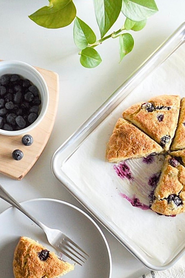 Love these baking sheets ✨ Perfect for making scones, cookies, and more! #inthekitchen #glutenfree #plantbased 

#LTKHome #LTKFindsUnder50