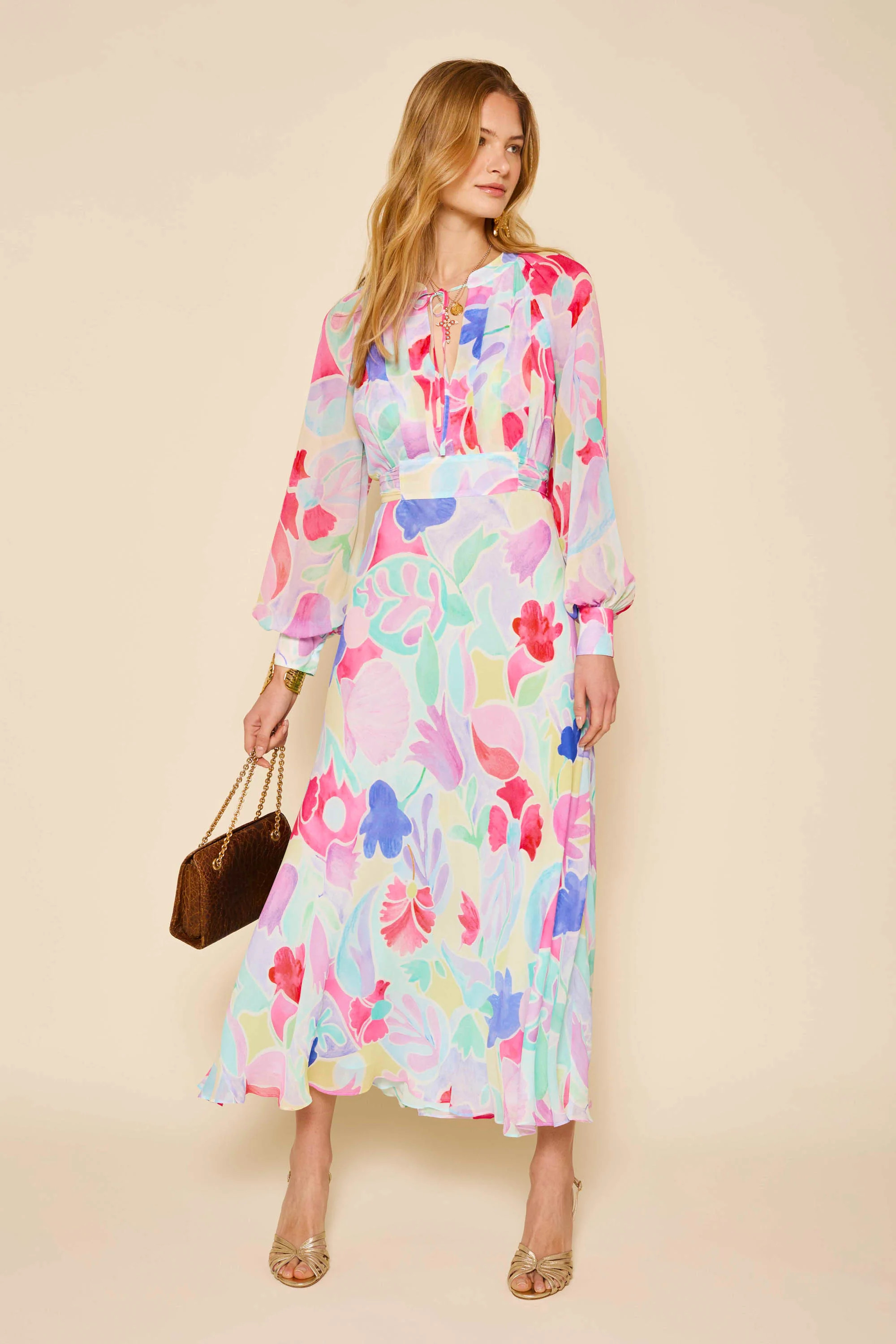 Aero - Abstract Tulip Ivory | Rixo