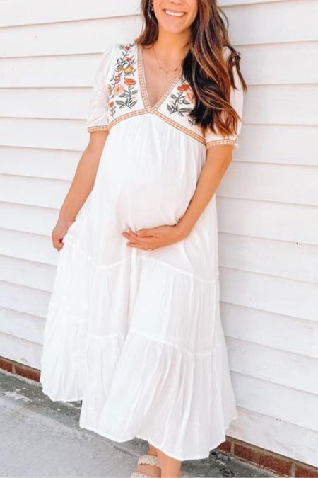 This maternity maxi dress is perfect for spring and summer!

Maternity boho dress, white maternity dress, maternity maxi dress, maternity dress with sleeves

#LTKunder100 #LTKbump