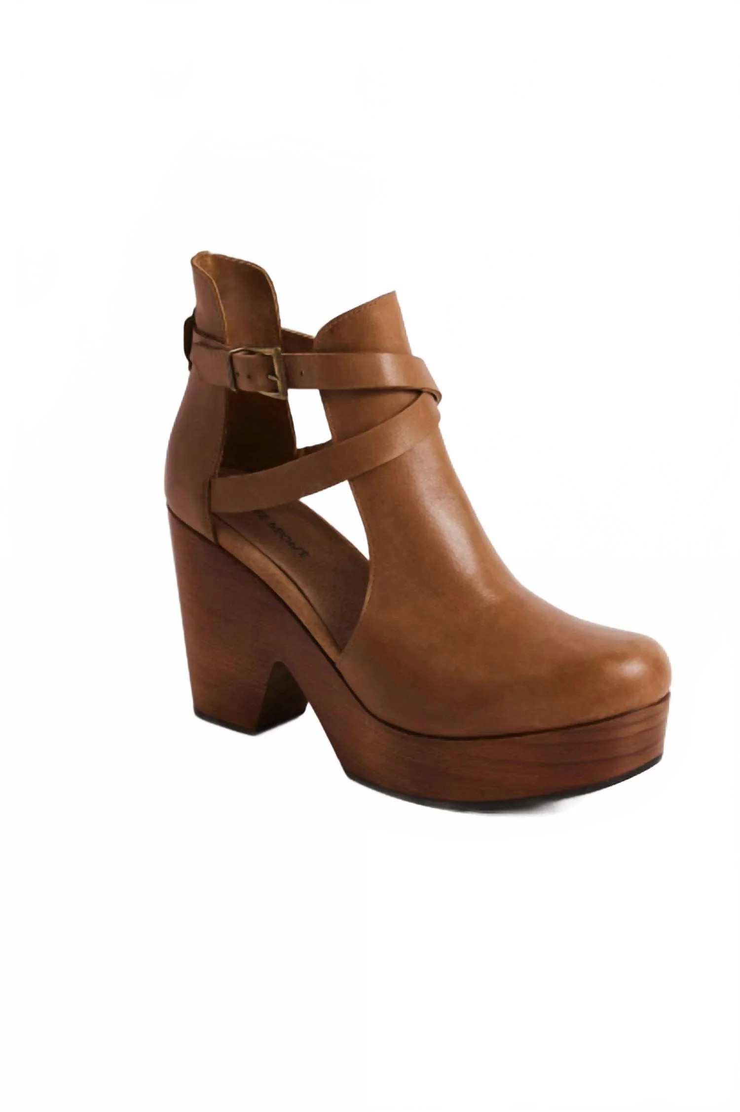 Women's Cedar Clogs In Tan Leather | Shop Simon