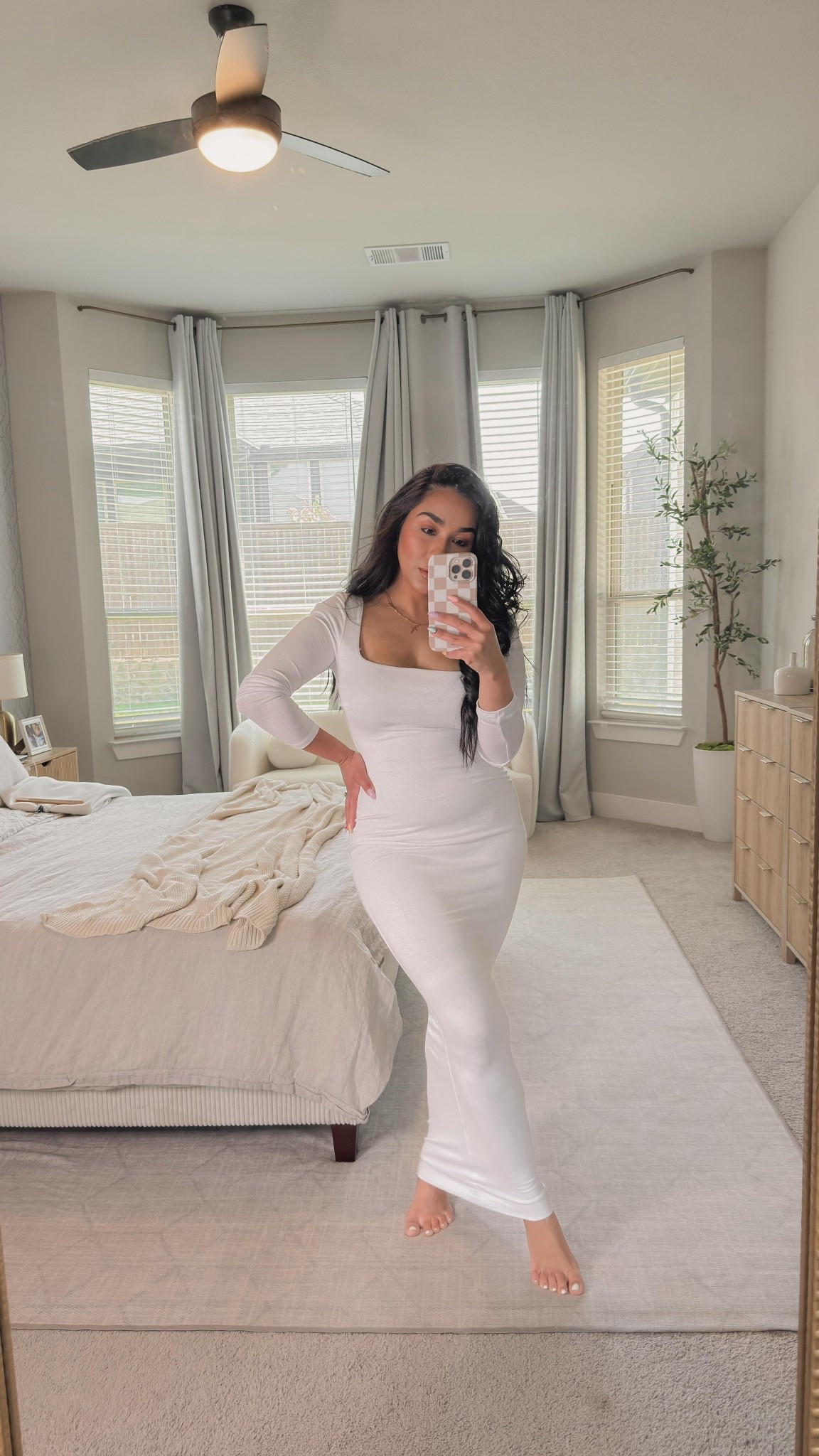 Shapewear, shapewear… how do we really feel about it?
Whether you’ve had kids or not, I truly believe there’s a shapewear option for everyone. And this one right here? It’s hands down the BEST for everyday wear. Super comfy, breathable, bathroom-friendly (yes, that matters!), and totally seamless under clothes. Game changer!
All my favs tagged in the post. 
Comment SHOP below to receive a DM with the link to shop this post on my LTK ⬇ https://liketk.it/5aXht #ltkfindsunder50 #ltkstyletip #ltkpetite

#LTKmomlife #LTKPetite #LTKootd