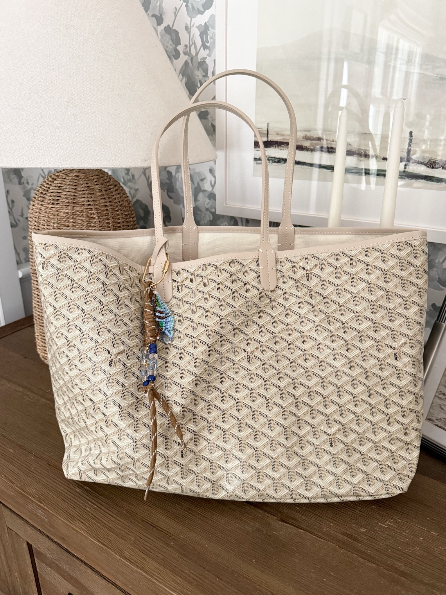 My Amazon bag is back in stock — run and grab it while you can!!! This is the medium size.

#LTKSaleAlert #LTKmomlife #LTKselfcare