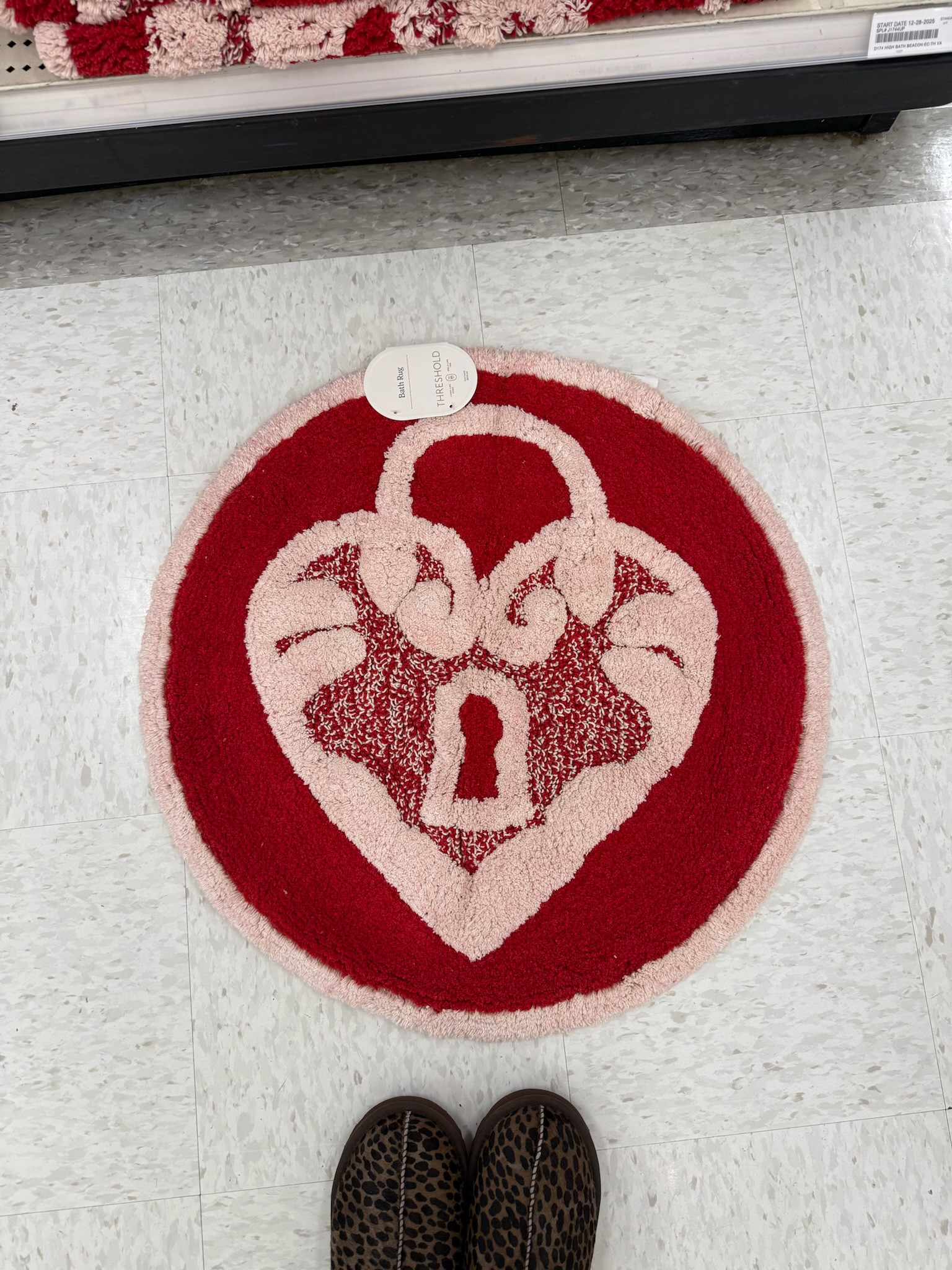 This rug is so cute & perfect for Valentines Day!! ❤️

target, target valentines, valentines decor, home decor, valentines home, valentines rugs, room rug, Mallory Lee Richardson 

 

#LTKHoliday #LTKSeasonal #LTKFindsUnder50