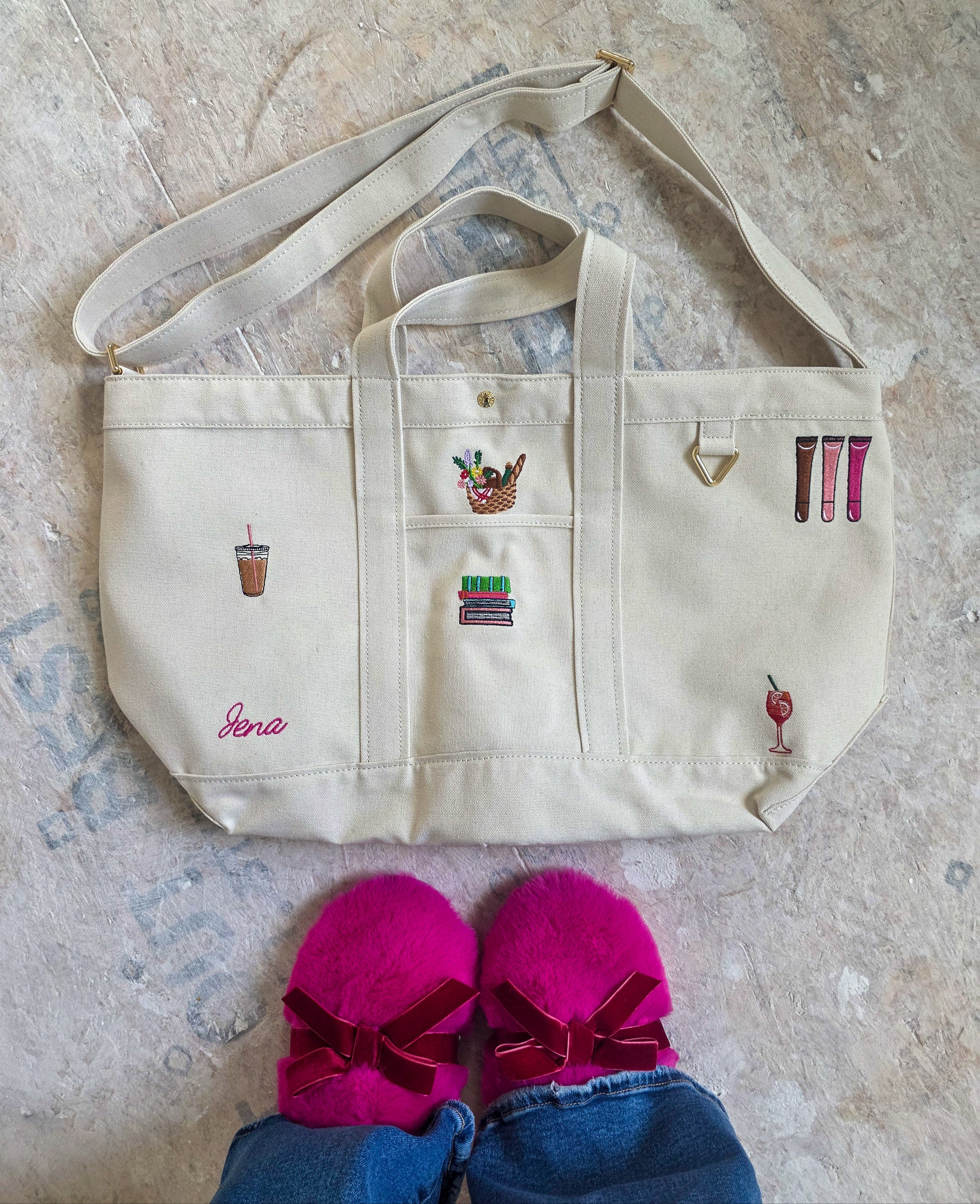 Personalized tote with hundreds or icons/emojies .. this is their best sale of the year (yes better than black friday) 25% off all custom totes and all jewelry 

#LTKHoliday #LTKGiftGuide #LTKItBag