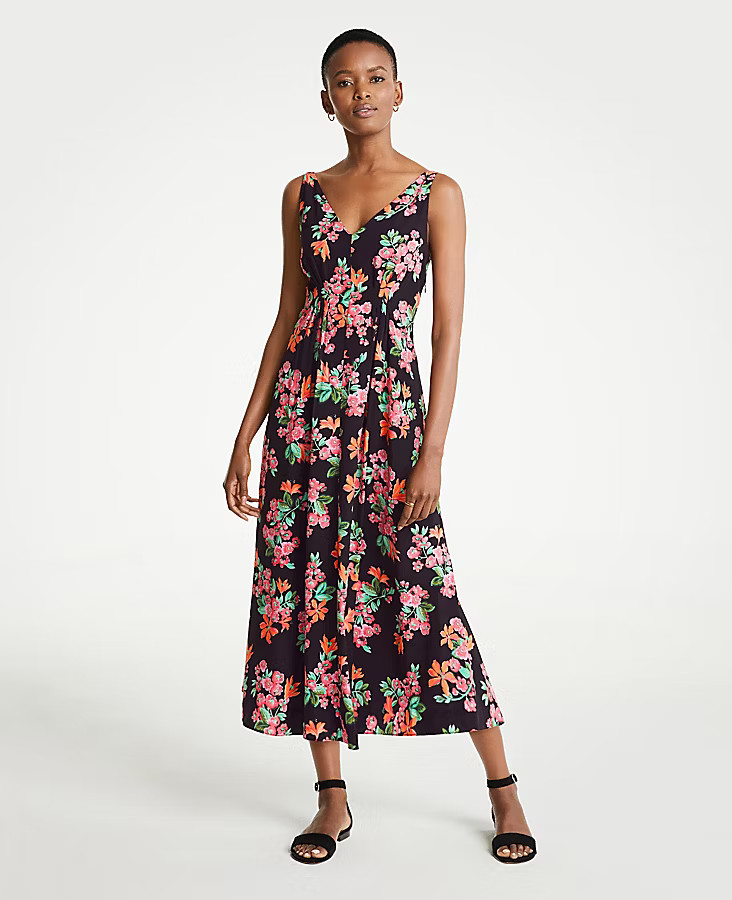 Capri Garden V-Neck Maxi Dress | Ann Taylor (US)