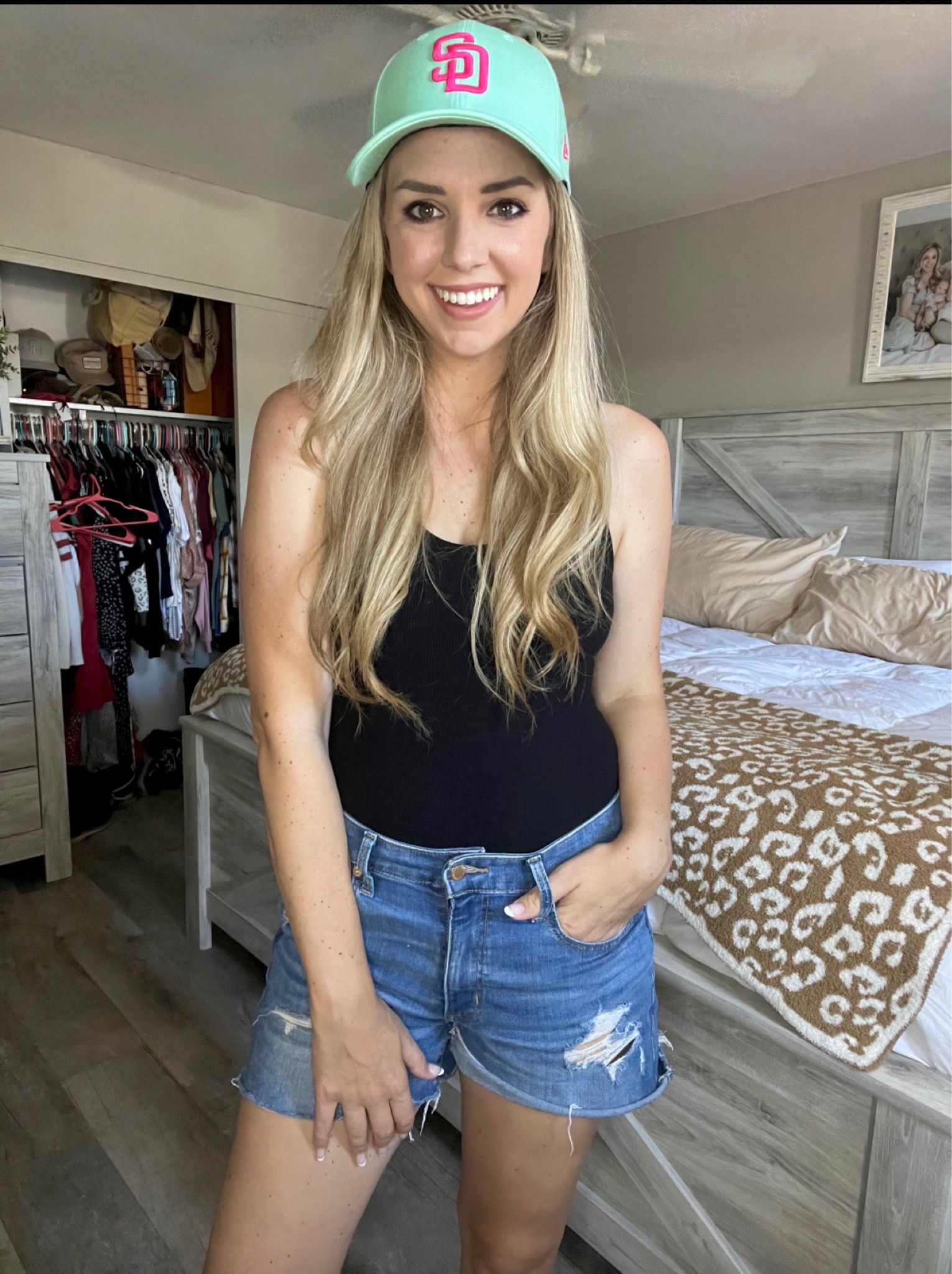 This bodysuit is so flattering! I love the scoop neck and it looks great with skirts, jeans and shorts! I am wearing a large for added length, I have a long torso.
Shorts were Target but not available now but I’ll link Forever 21 shorts I just got that I like, I’m a size 29

#LTKunder50 #LTKstyletip #LTKunder100