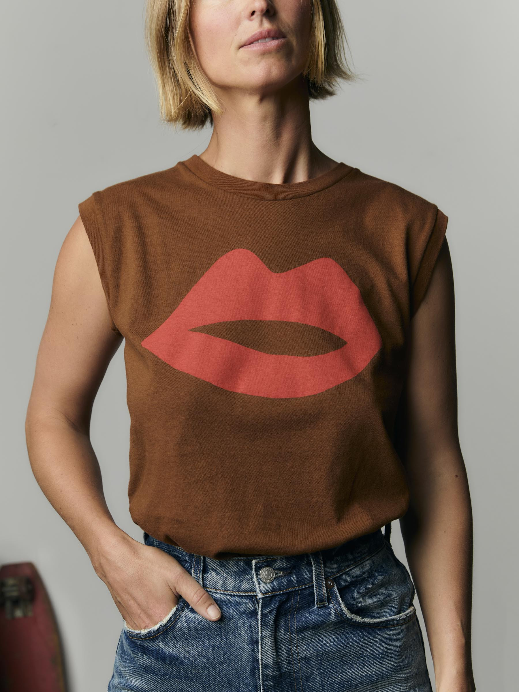 the "kiss" muscle tee | imogene + willie