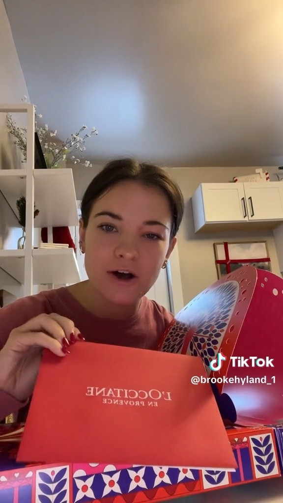 Opening up my L’Occitane beauty advent calendar!

#LTKSeasonal #LTKHoliday #LTKGiftGuide