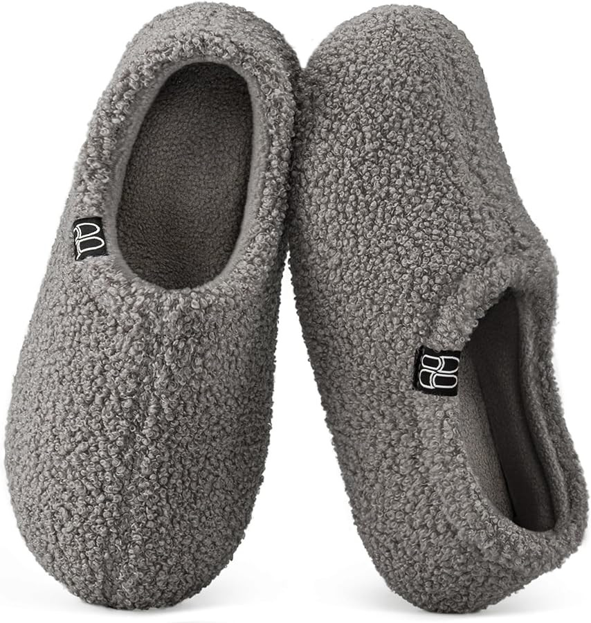 HomeTop Women's Fuzzy Curly Fur Memory Foam Loafer Slippers with Polar Fleece Lining | Amazon (US)