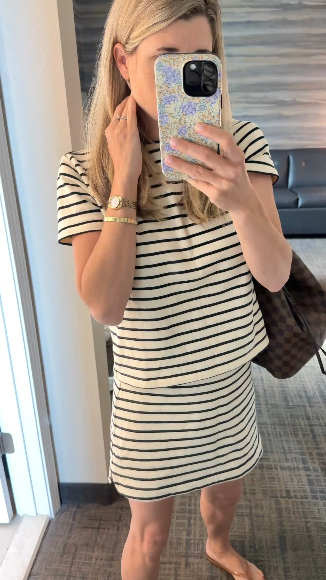 The striped skirt and top set I can’t stop wearing

#LTKmomlife #LTKTravel #LTKootd