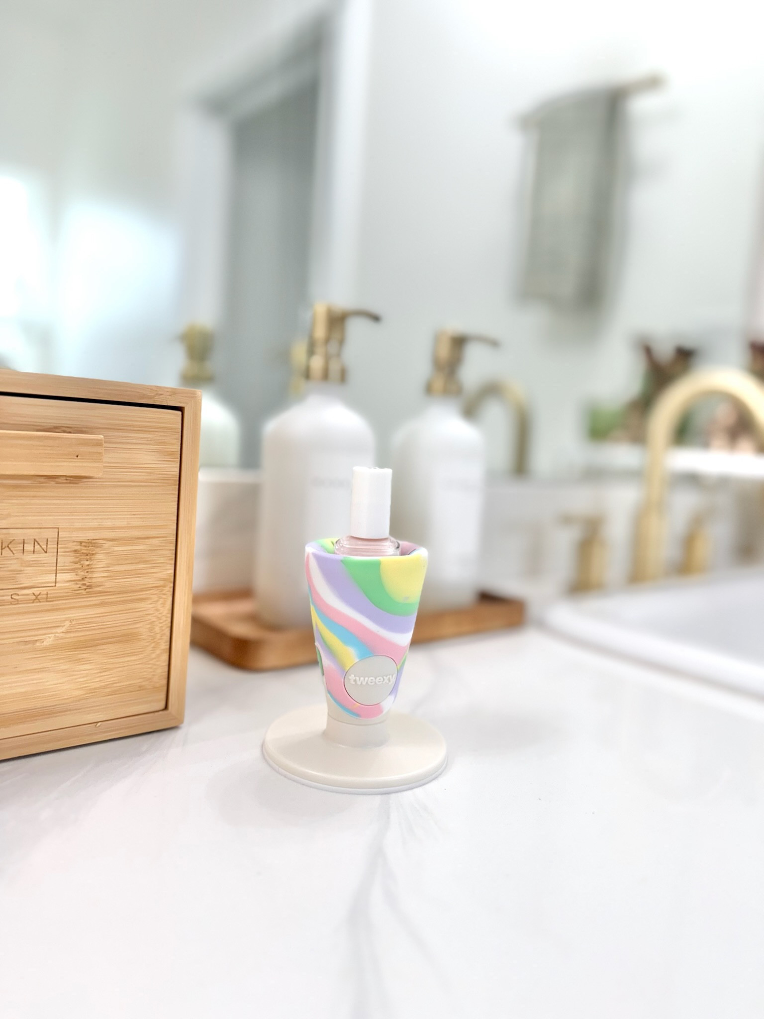 Amazon beauty gadget!

#LTKHome #LTKBeauty #LTKStyleTip