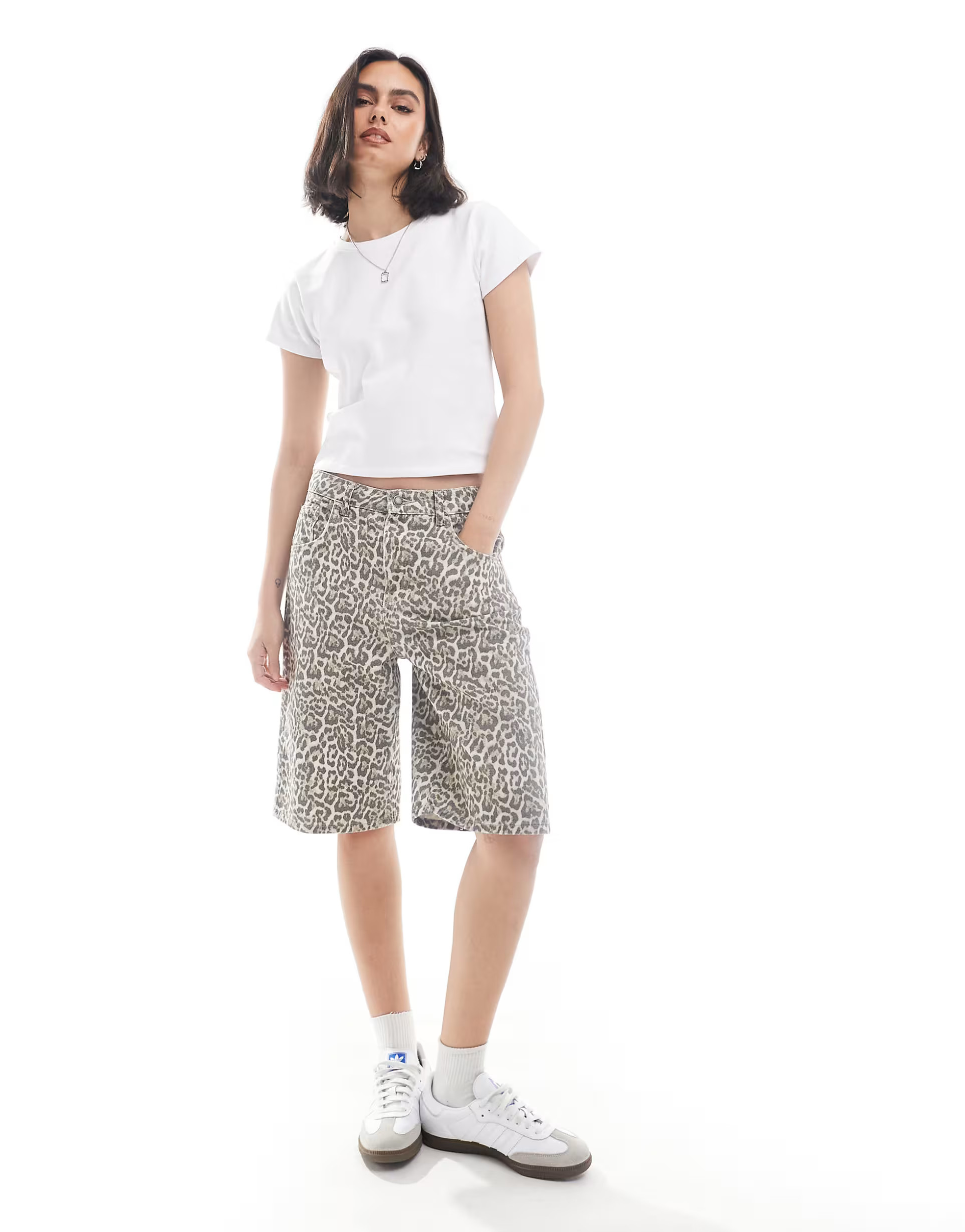 Cotton On fitted 90s baby tee white | ASOS (Global)