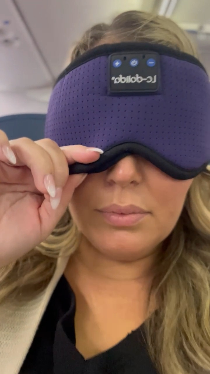 Travel Must-haves! 

Lc dolida sleep mask and Bose headphones from Amazon!

#LTKVideo #LTKTravel #LTKSeasonal