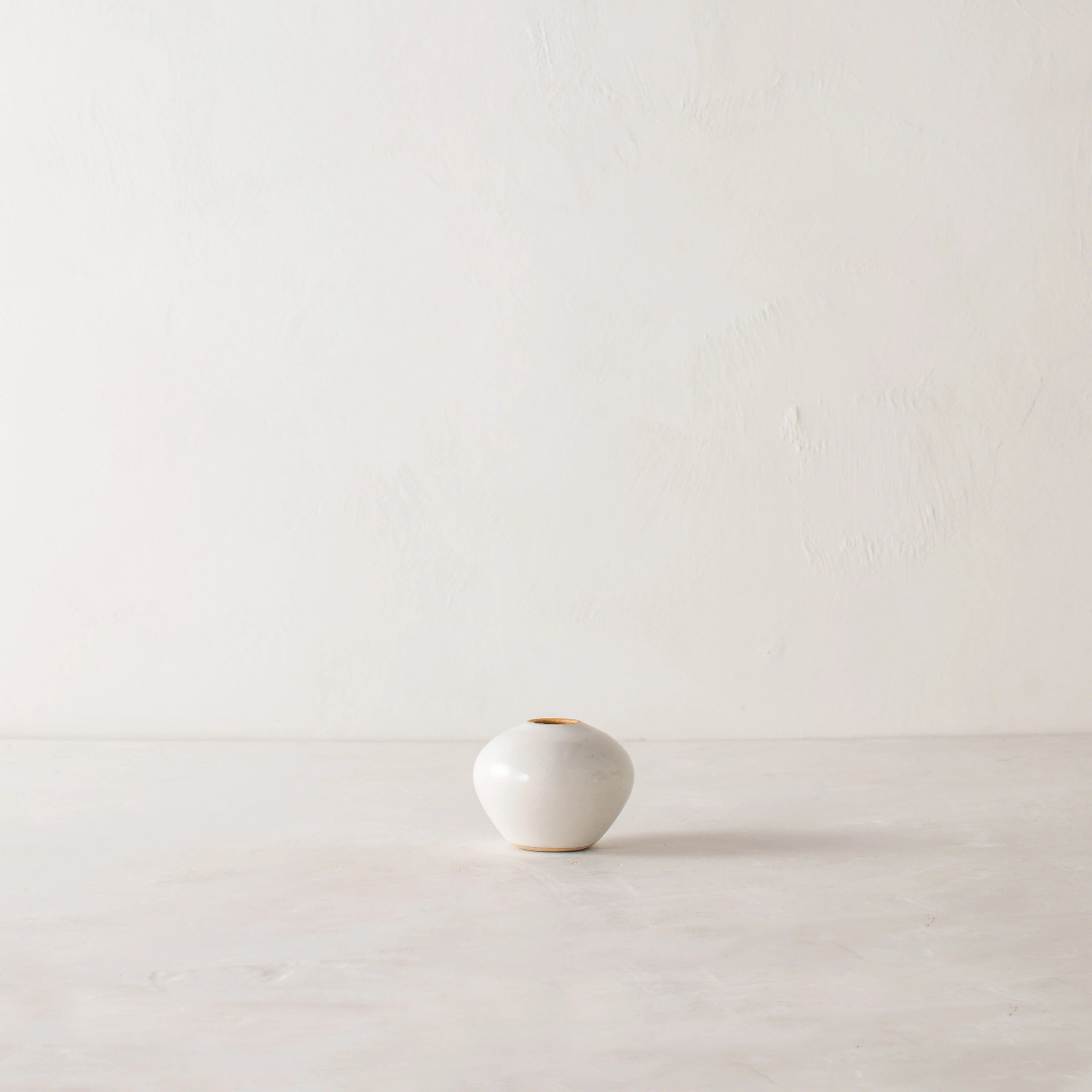 Minimal Verdure Stoneware Vase | Made Trade | Made Trade