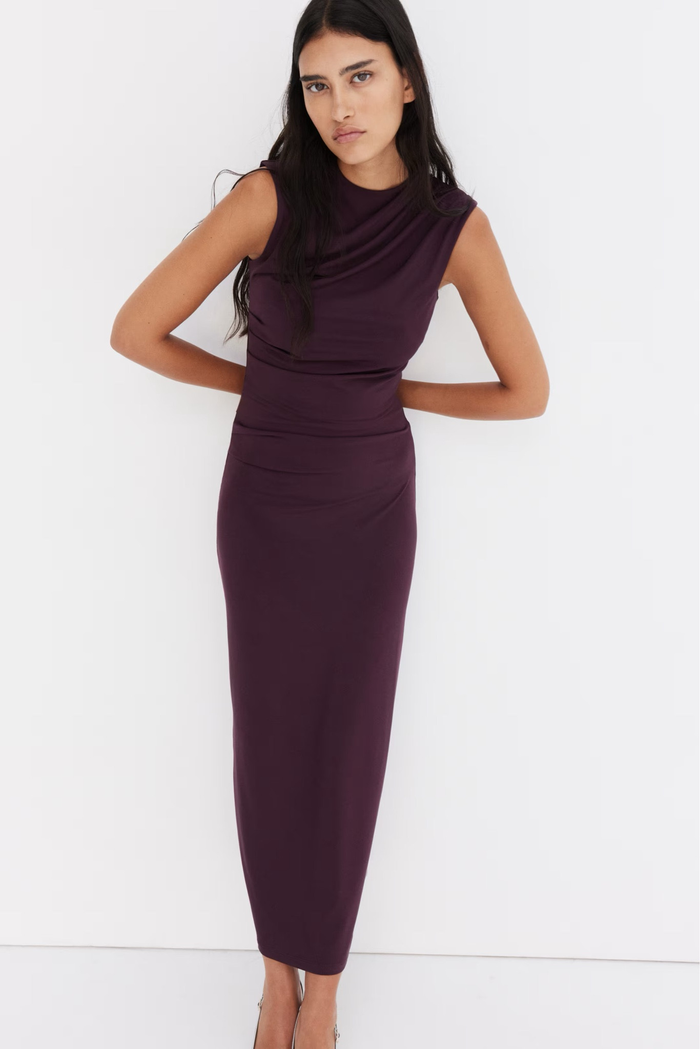 $20 bodycon dress
Sleeveless dress
Wedding guest dress 

#LTKFindsUnder100 #LTKFindsUnder50 #LTKStyleTip