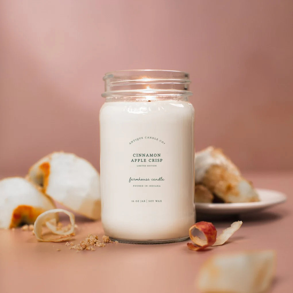 Cinnamon Apple Crisp 16 oz candle - Antique Candle Co.®️ | Antique Candle Co.