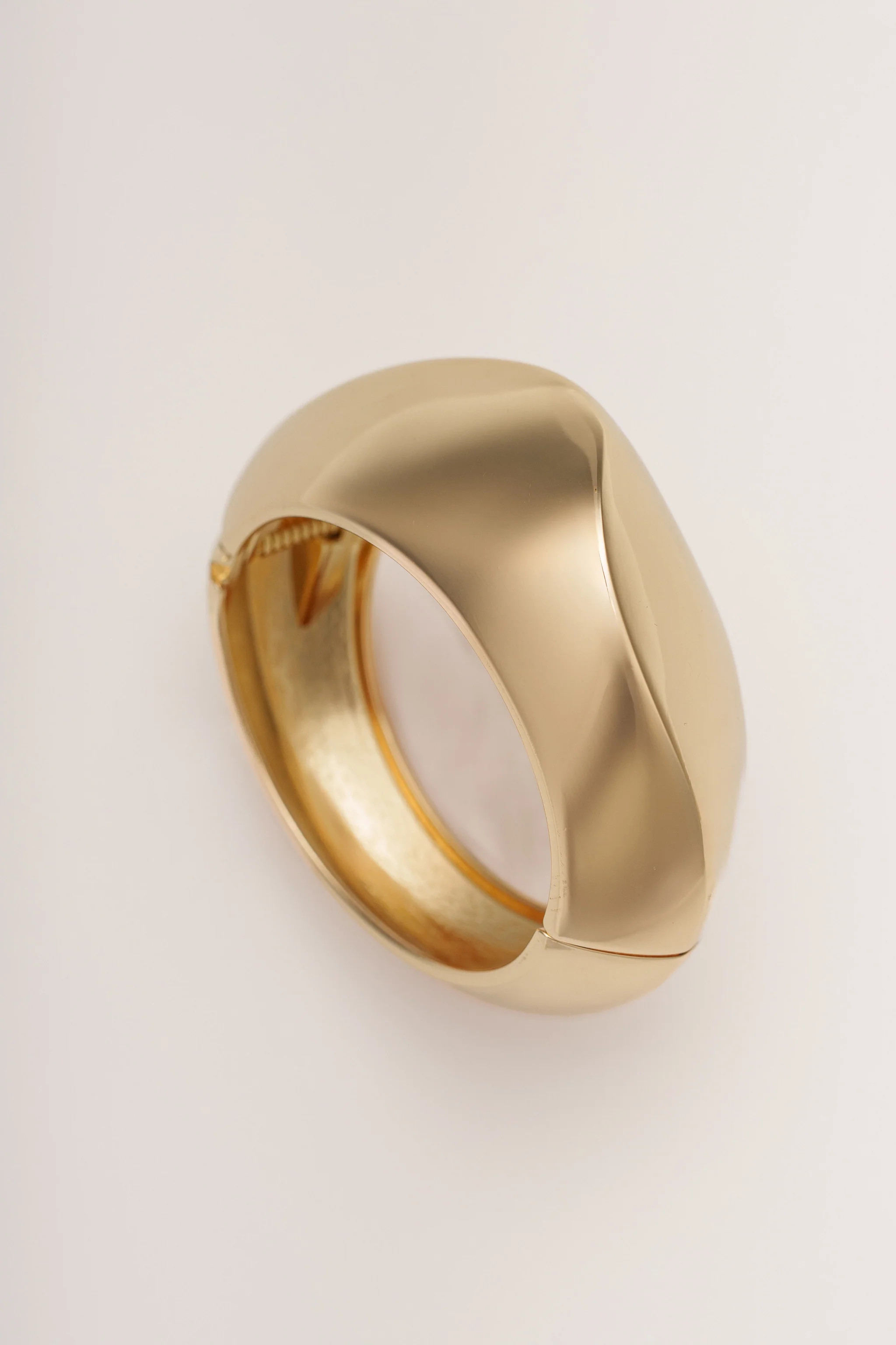 Gold Blair Hinge Bracelet | JLUXLABEL