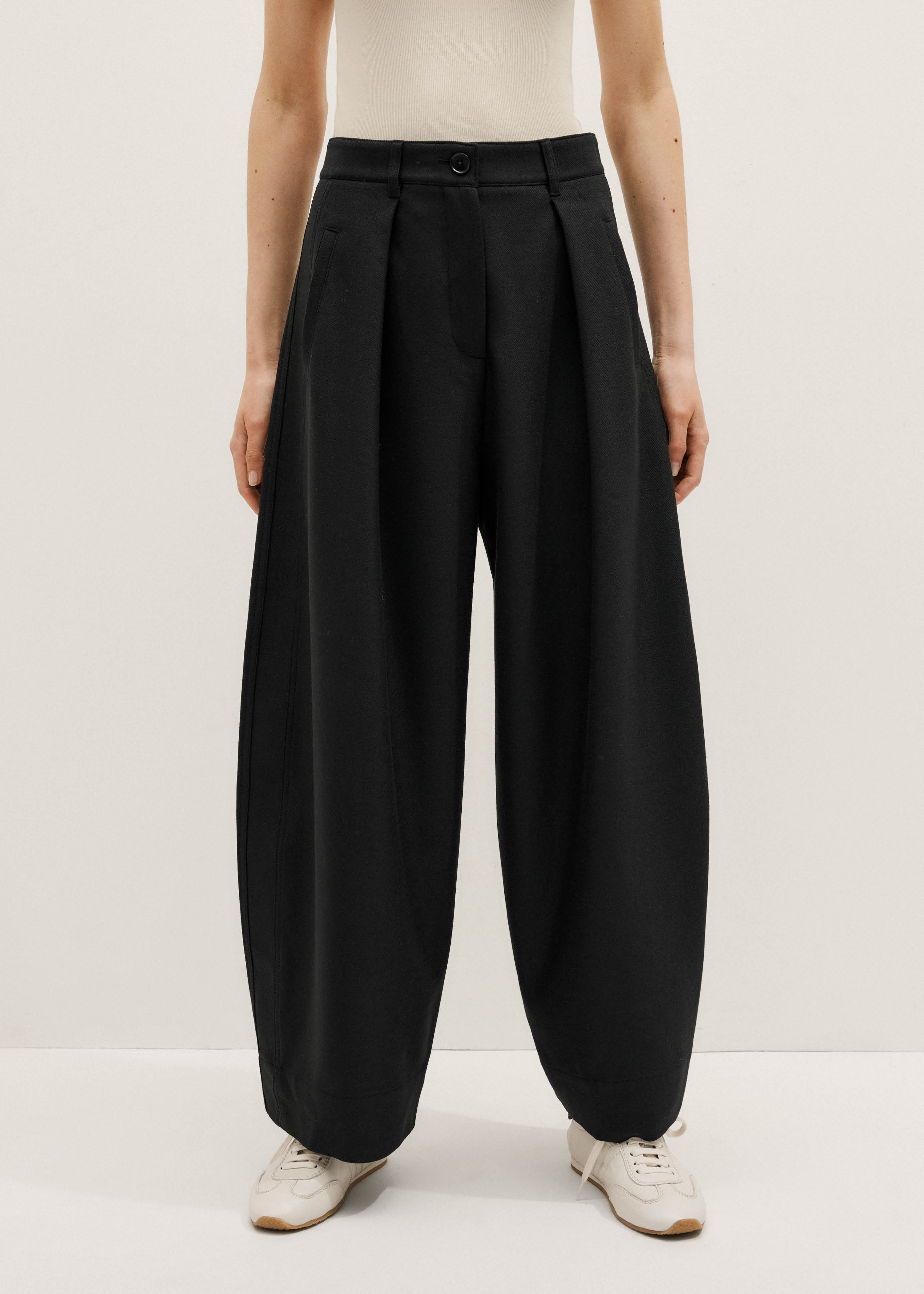 Crease-Less Barrel Leg Trouser Recycled | ME+EM Global (Excluding US)
