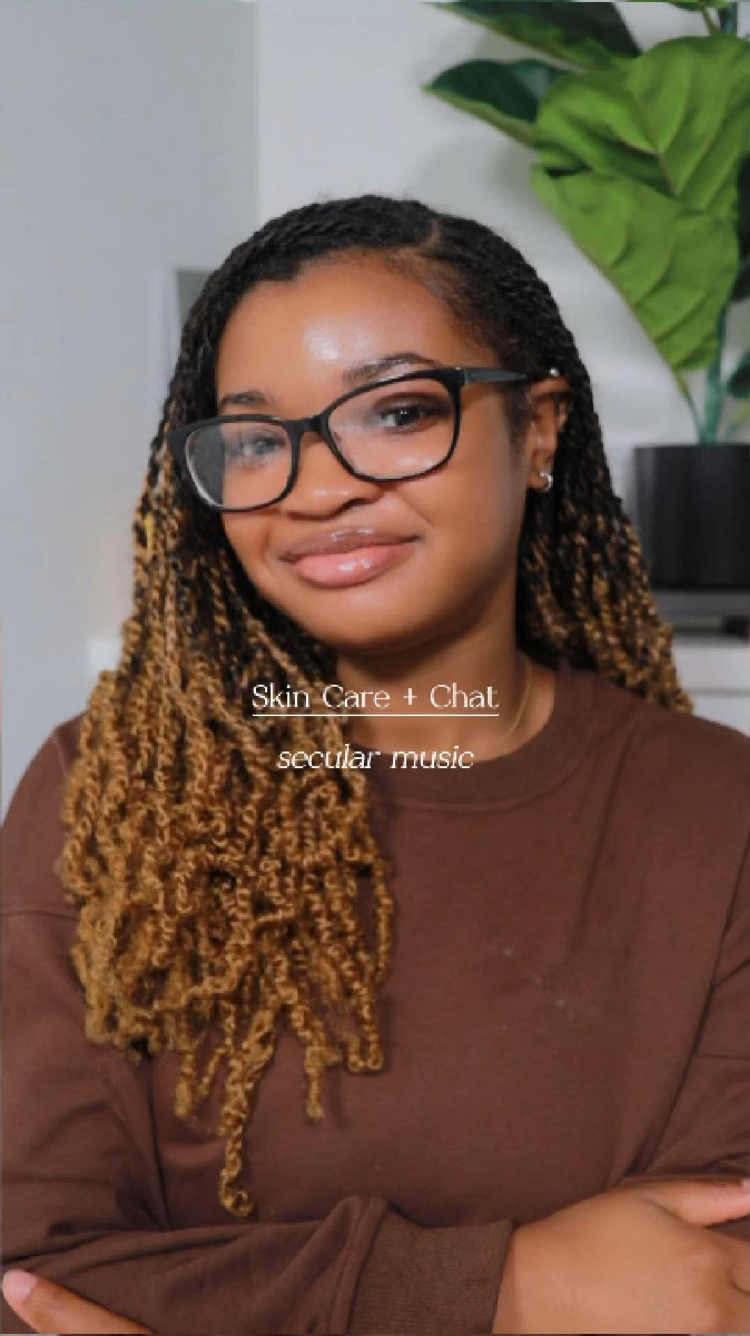 Can anyone else relate?? Secular music definitely can be toxicc

#LTKFindsUnder50 #LTKBeauty