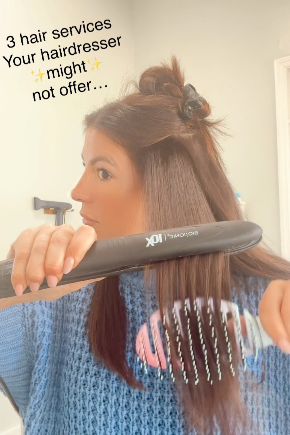 Did you know I can offer 

1. Styling lessons where I teach you how to STYLE your hair 
2. Extra long scalp massages as an add on service 
3. Blow dry packages (buy 4 and get the 5th one free!) 

Dm me if you’re interested!