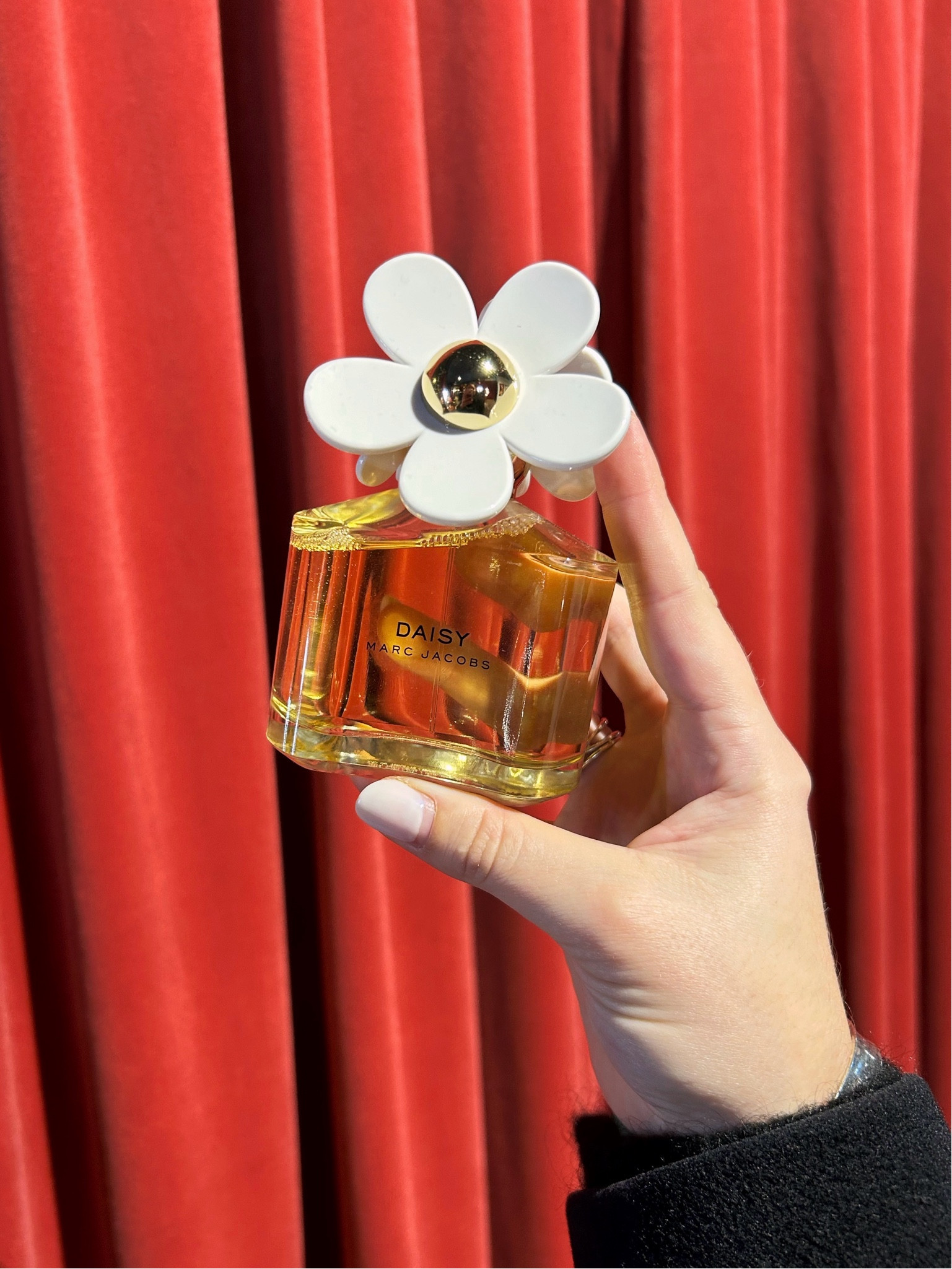 Daisy daisy daisy… A modern fragrance classic, and an always-popular Christmas gift: Daisy Eau de Toilette, by Marc Jacobs. 🌼 

#LTKbeauty #LTKluxury #LTKgiftguide
