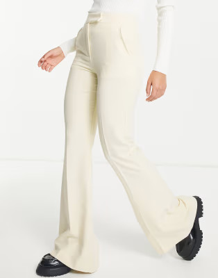 Topshop – Anzug in der Farbe Buttermilch | ASOS | ASOS (Global)