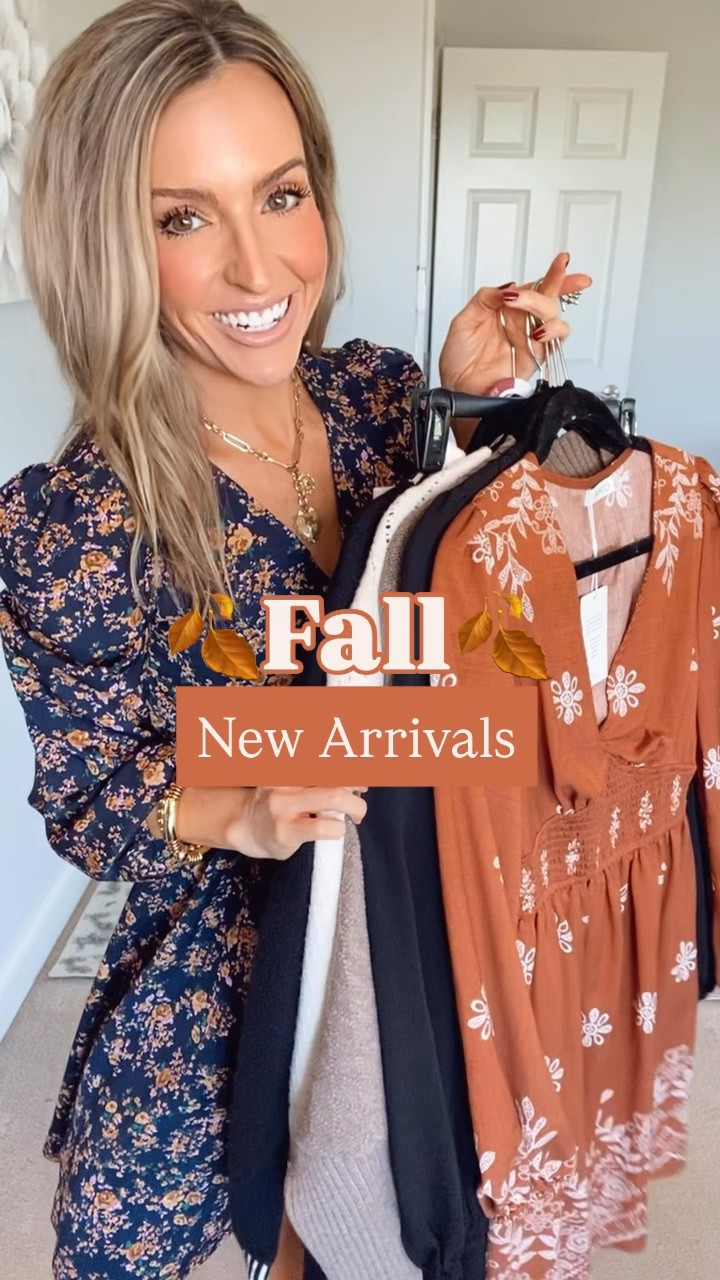 Use code: Stylin15 to save 15% off $65+ SITEWIDE! 🍂

#LTKootd #LTKSeasonal #LTKPetite