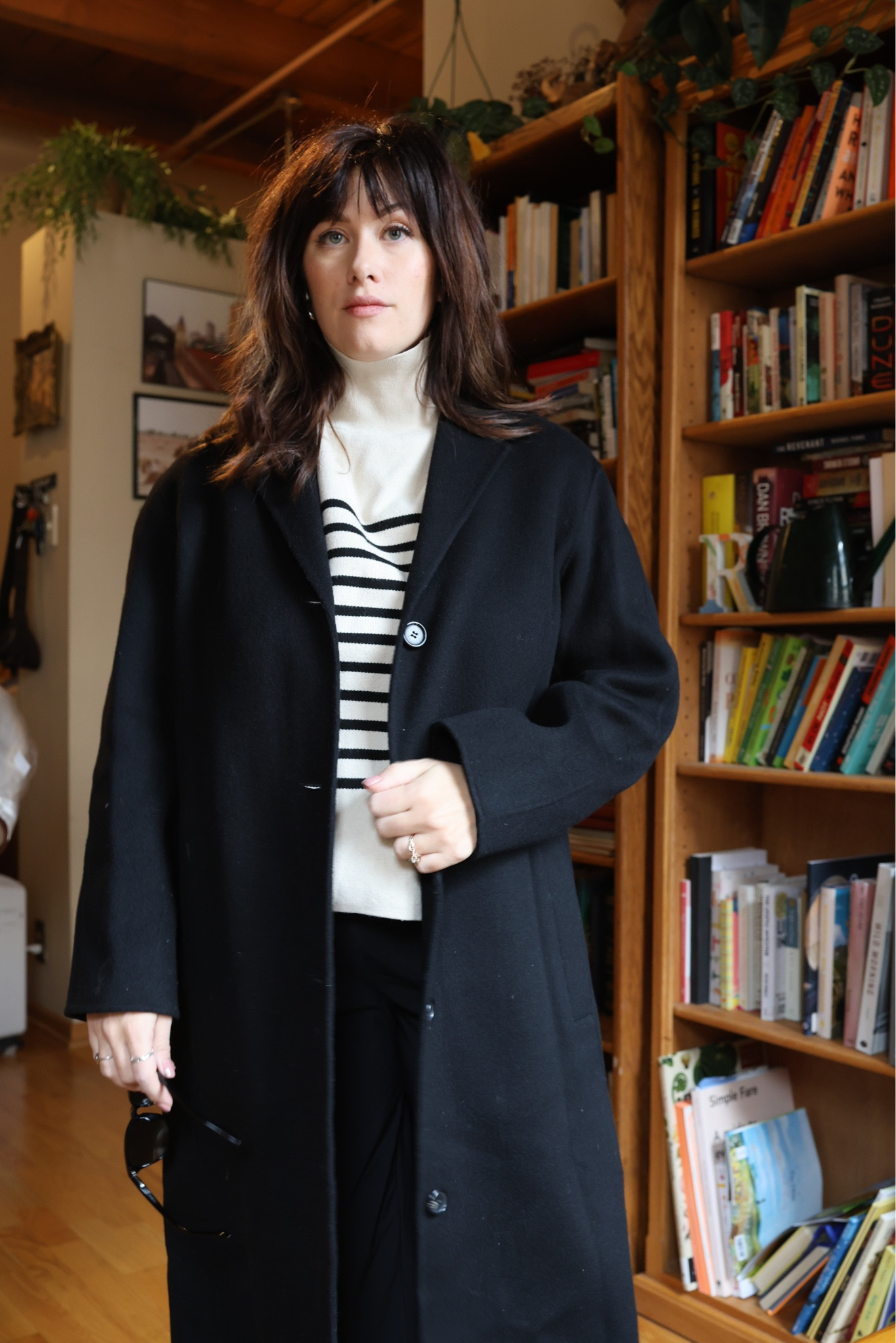 Wool coat and sweater vibes. Worn with functional wide-legged “leggings” and sneakers.



#LTKmidsize #LTKSeasonal