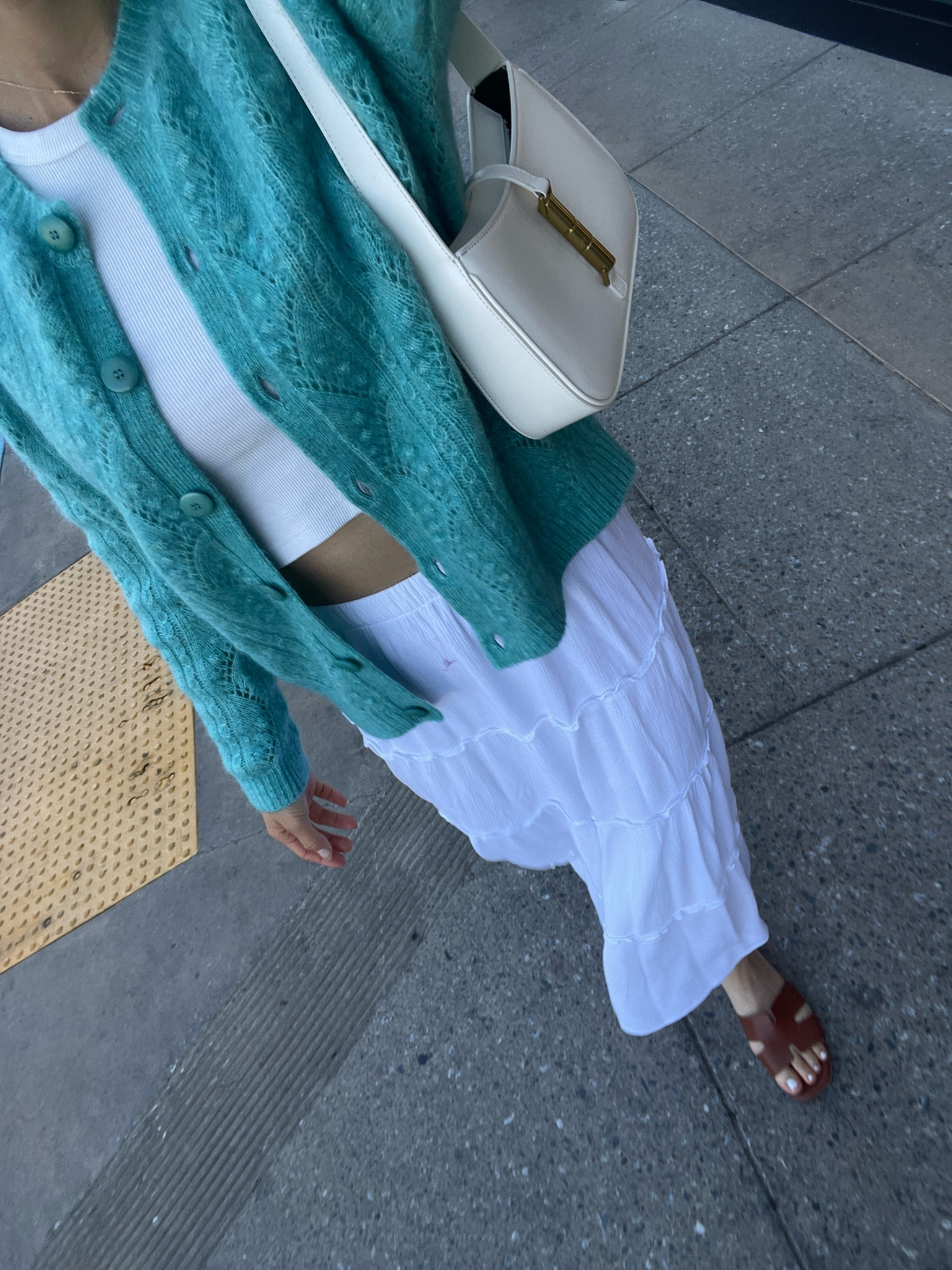 The green and white aesthetic 

#LTKsummer #LTKkorea #LTKstyletip