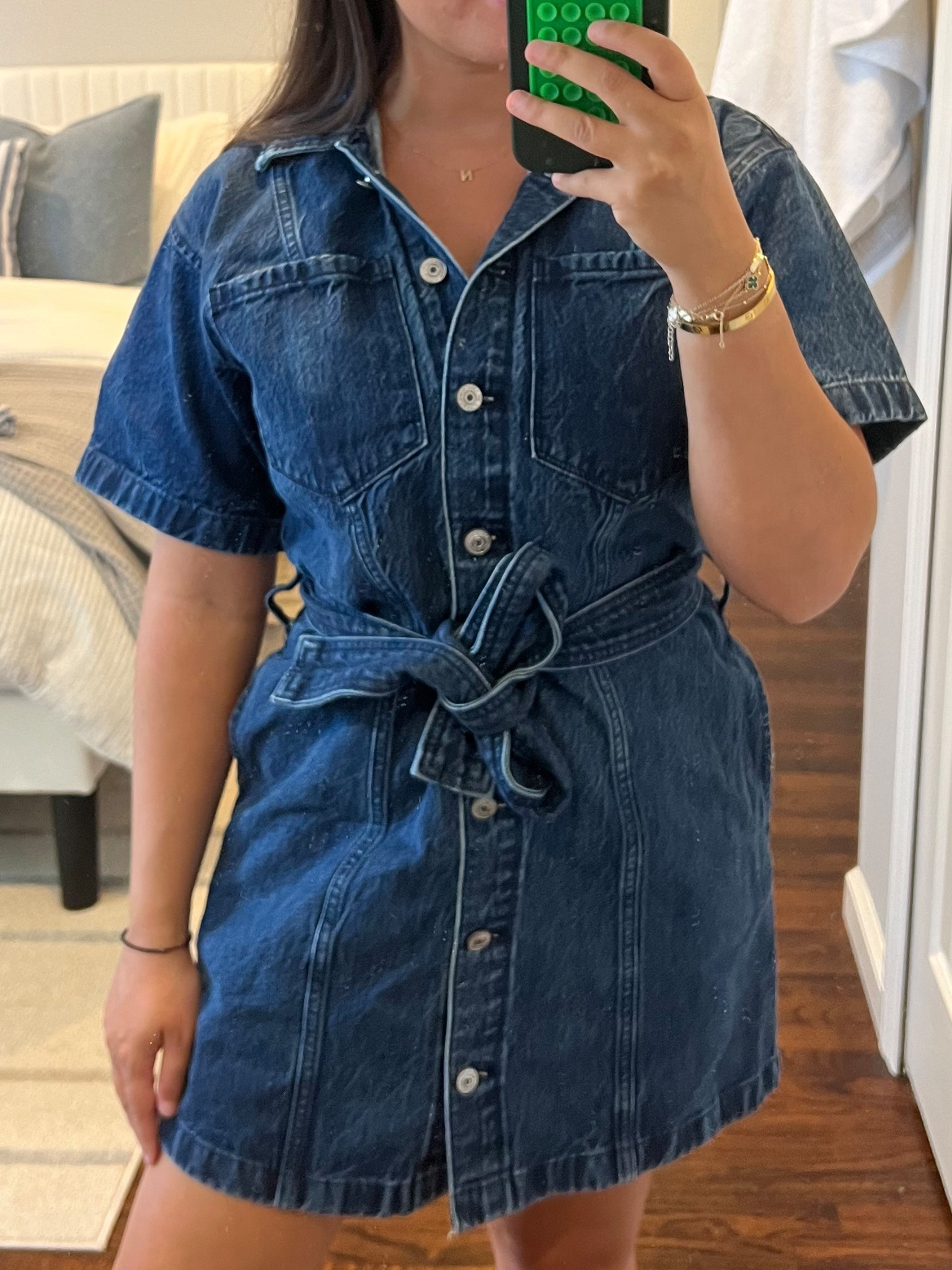 Perfect transitional dress


#LTKSeasonal #LTKWatchNow