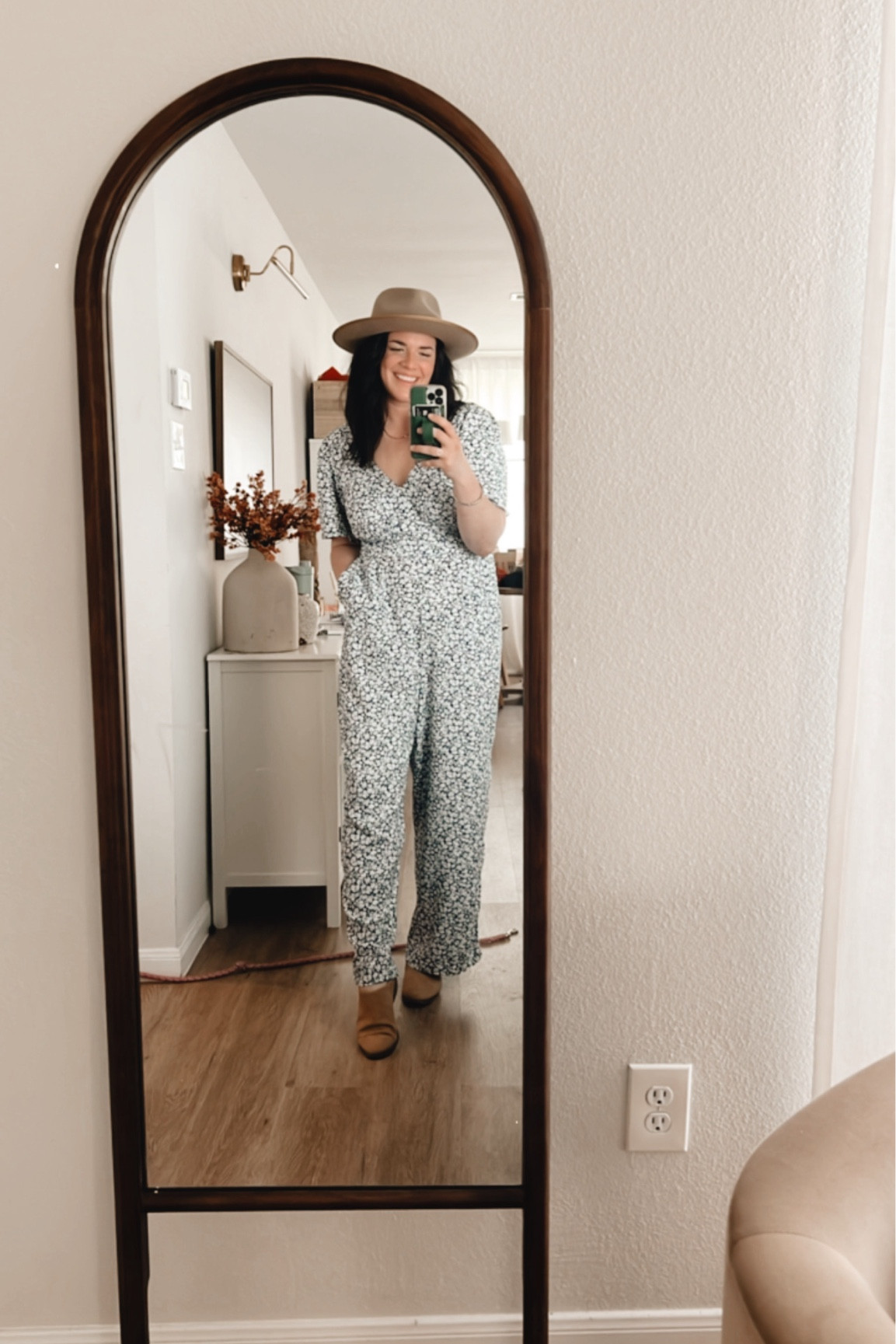 Easter fit 🕊️ I’m wearing a Large in the jumpsuit! No stretch but fits true to size.

#LTKsalealert #LTKmidsize #LTKfindsunder50