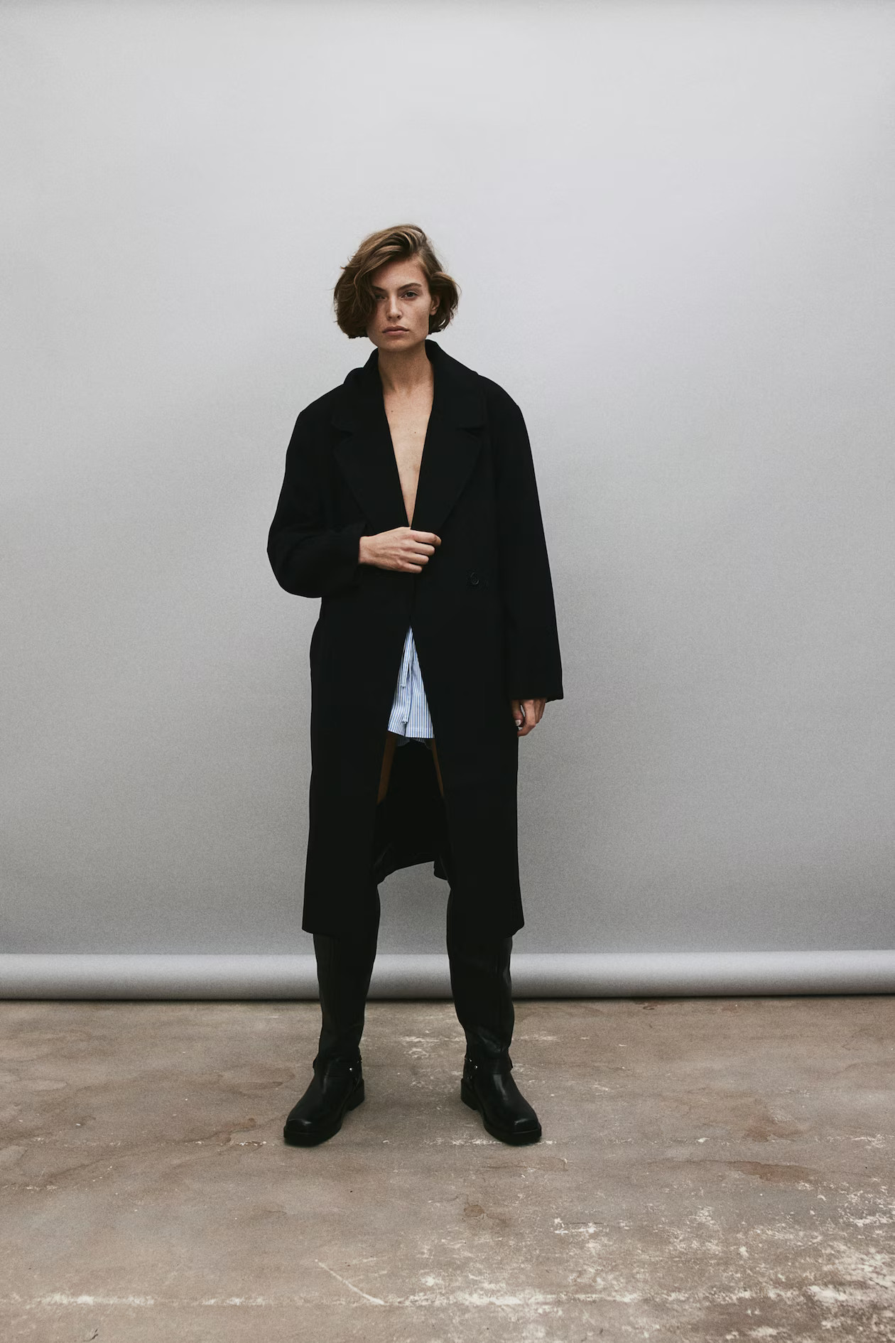 Double-breasted coat | H&M (UK, MY, IN, SG, PH, TW, HK)