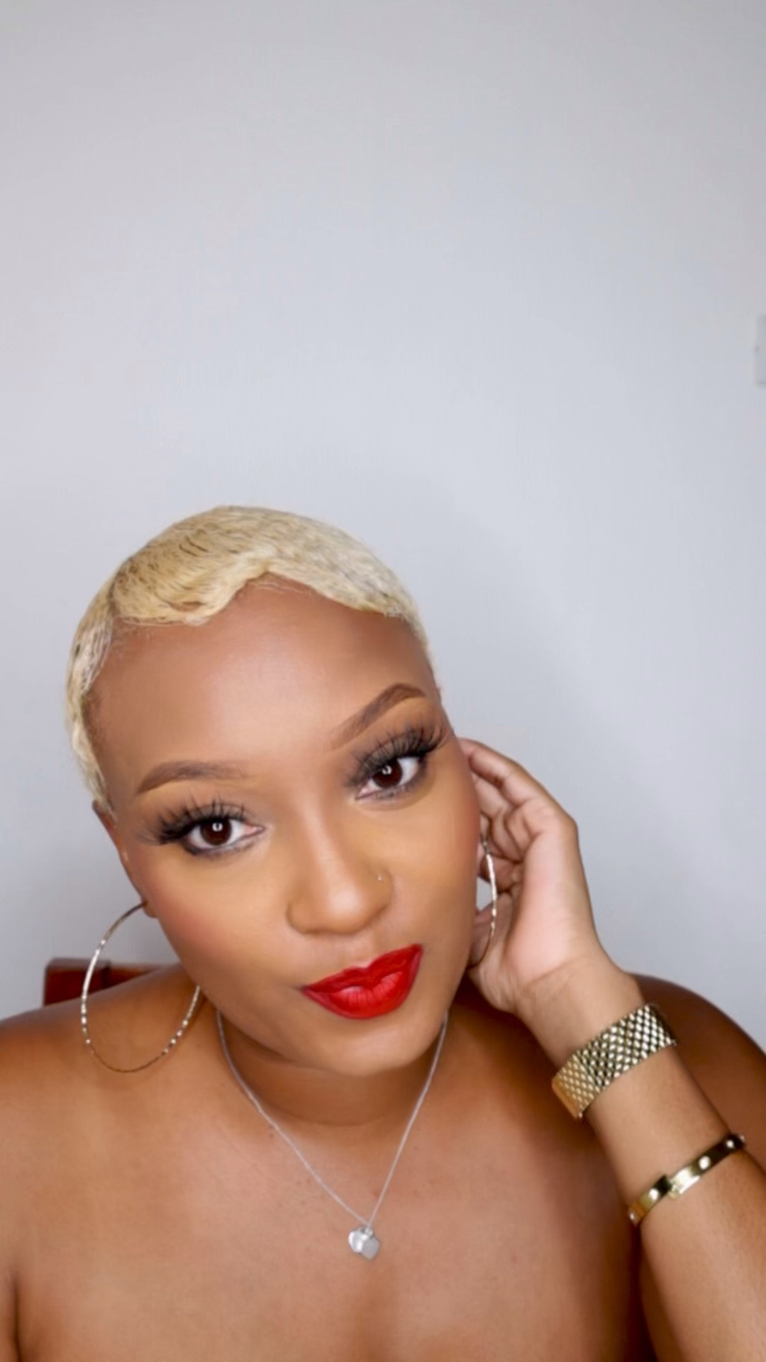 One of my fave red lippies is on sale!! GXVE by Gwen Stefani liquid lipstick is the perfect universal red. It smells like cupcakes and lasts all day long without bleeding. 
Fall makeup
Red lipstick
Holiday makeup
Red liquid lipstick
Makeup sale 

#LTKFindsUnder50 #LTKSaleAlert #LTKBeauty