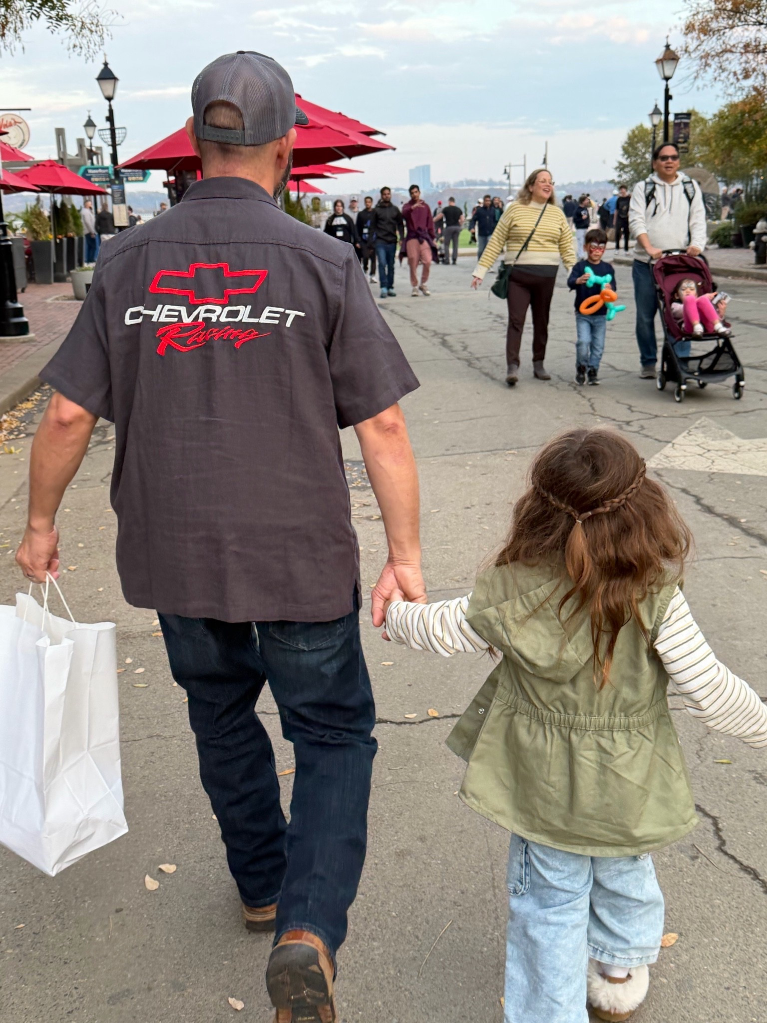 For the dad who does it all 🤍

Sharing a few Father’s Day favorites that make thoughtful gifts for the special dad in your life. Shop my picks through the link in bio!

#FathersDay #LTKStyle #GiftGuide