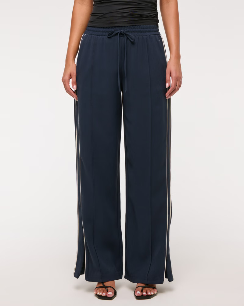 Women's Pull-On Track Pant | Women's Bottoms | Abercrombie.com | Abercrombie & Fitch (UK)