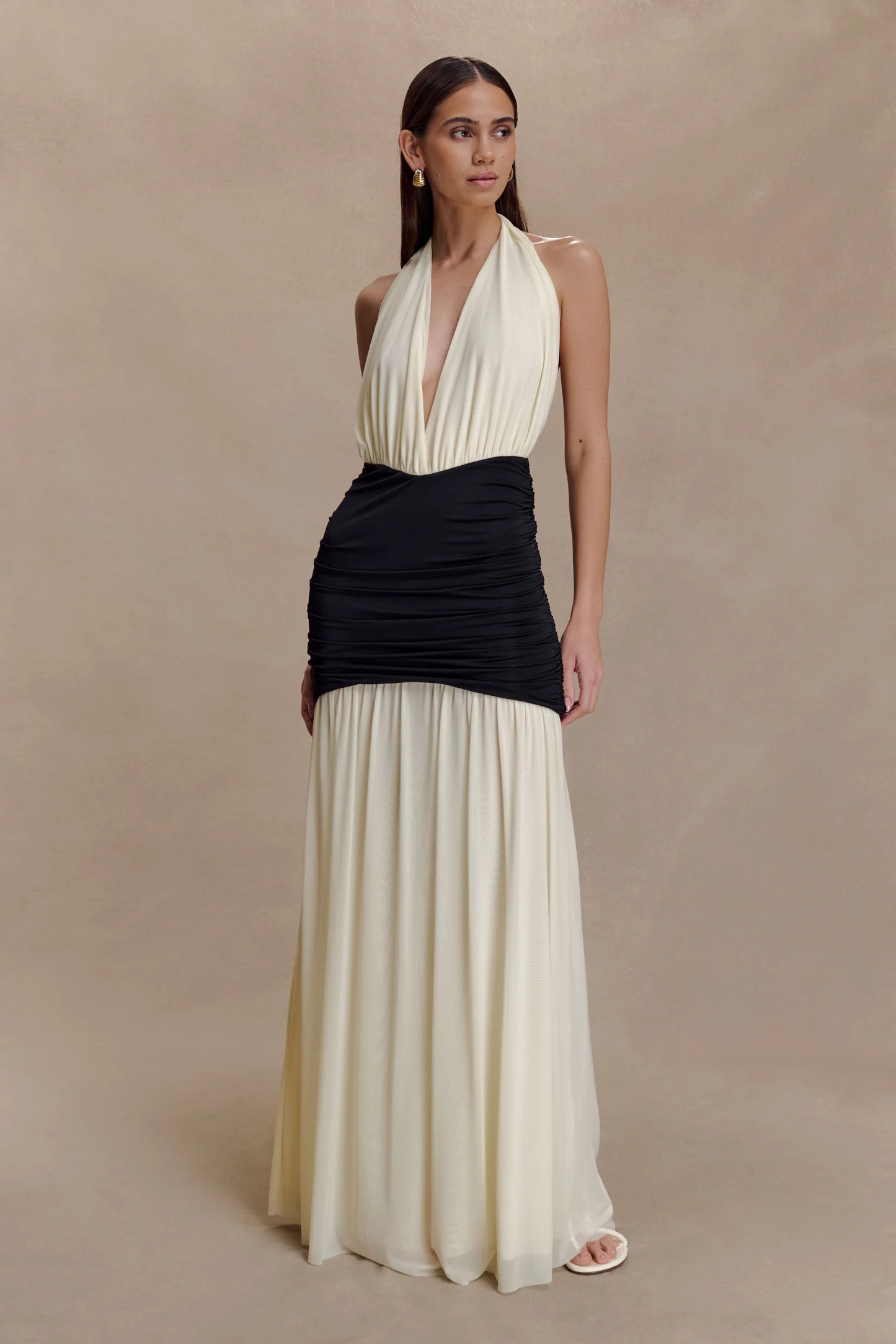 Hailee Slinky And Mesh Halter Maxi Dress - Black/White | MESHKI US