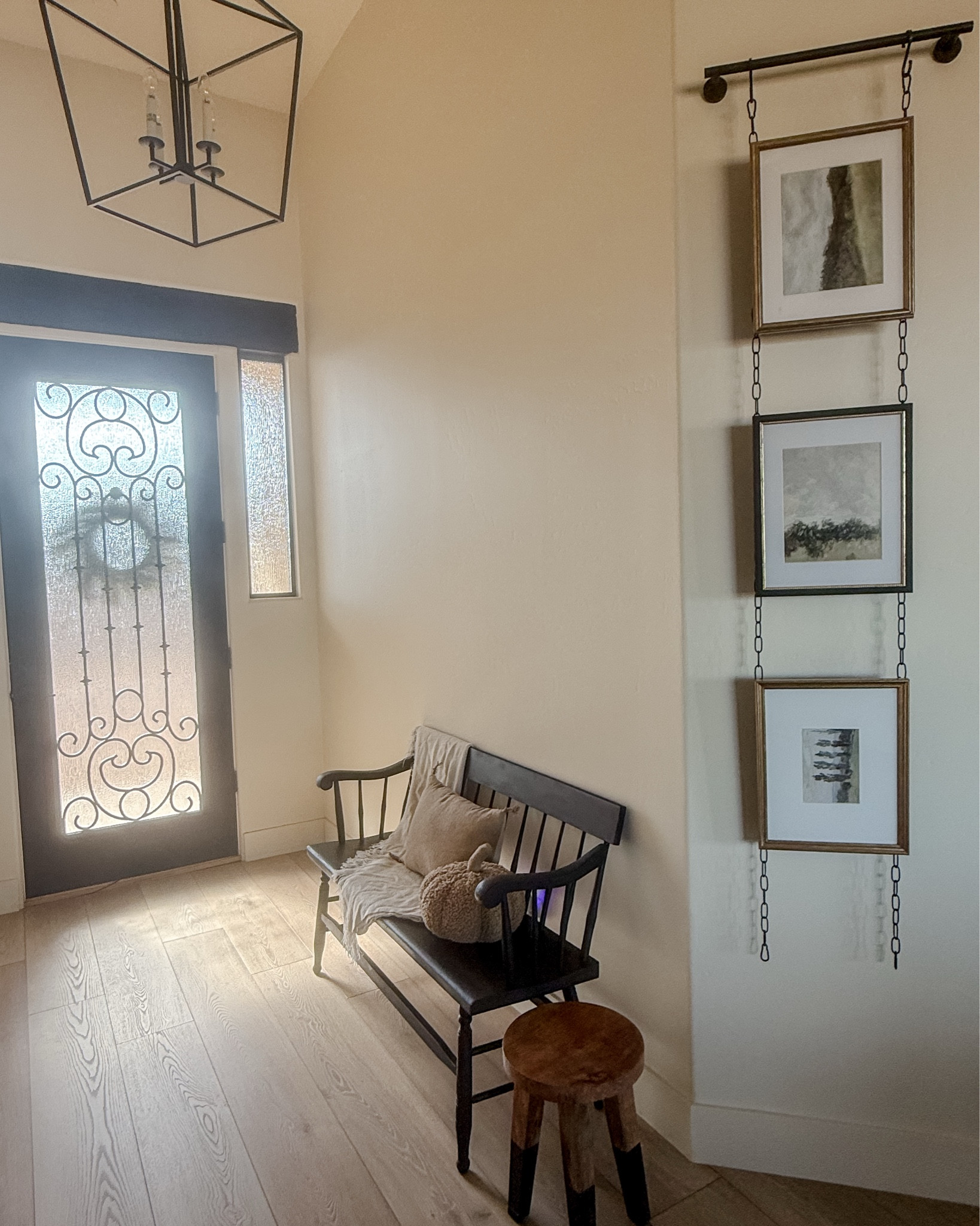 Simple entryway 🤎

#LTKHome #LTKSaleAlert #LTKSeasonal