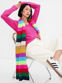 CashSoft V-Neck Sweater | Gap (CA)