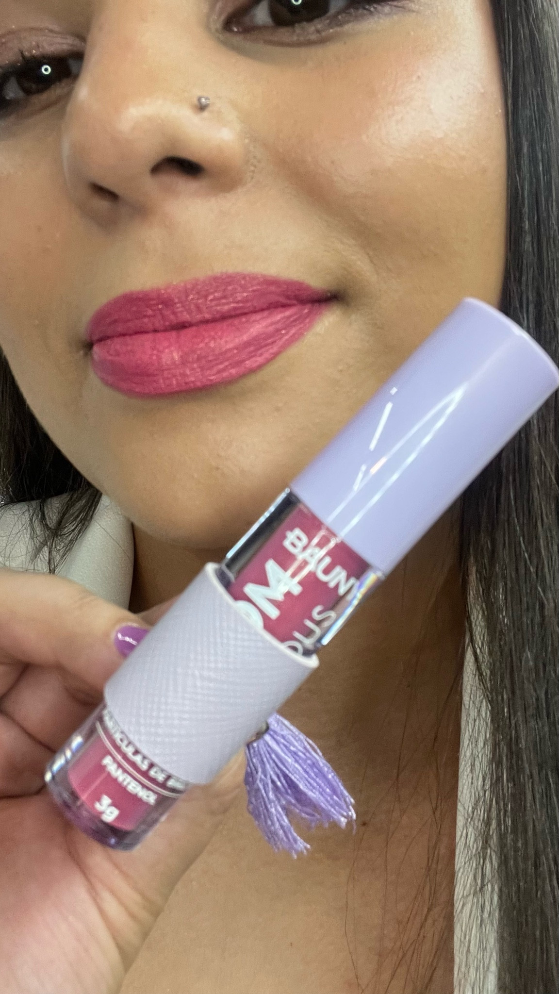 batom líquido Luminous by Bauny é um batom líquido matte com brilho, que é ativado e potencializado após a secagem completa e fricção dos lábios.

#LTKbrasil #LTKdicadeestilo #LTKbeleza