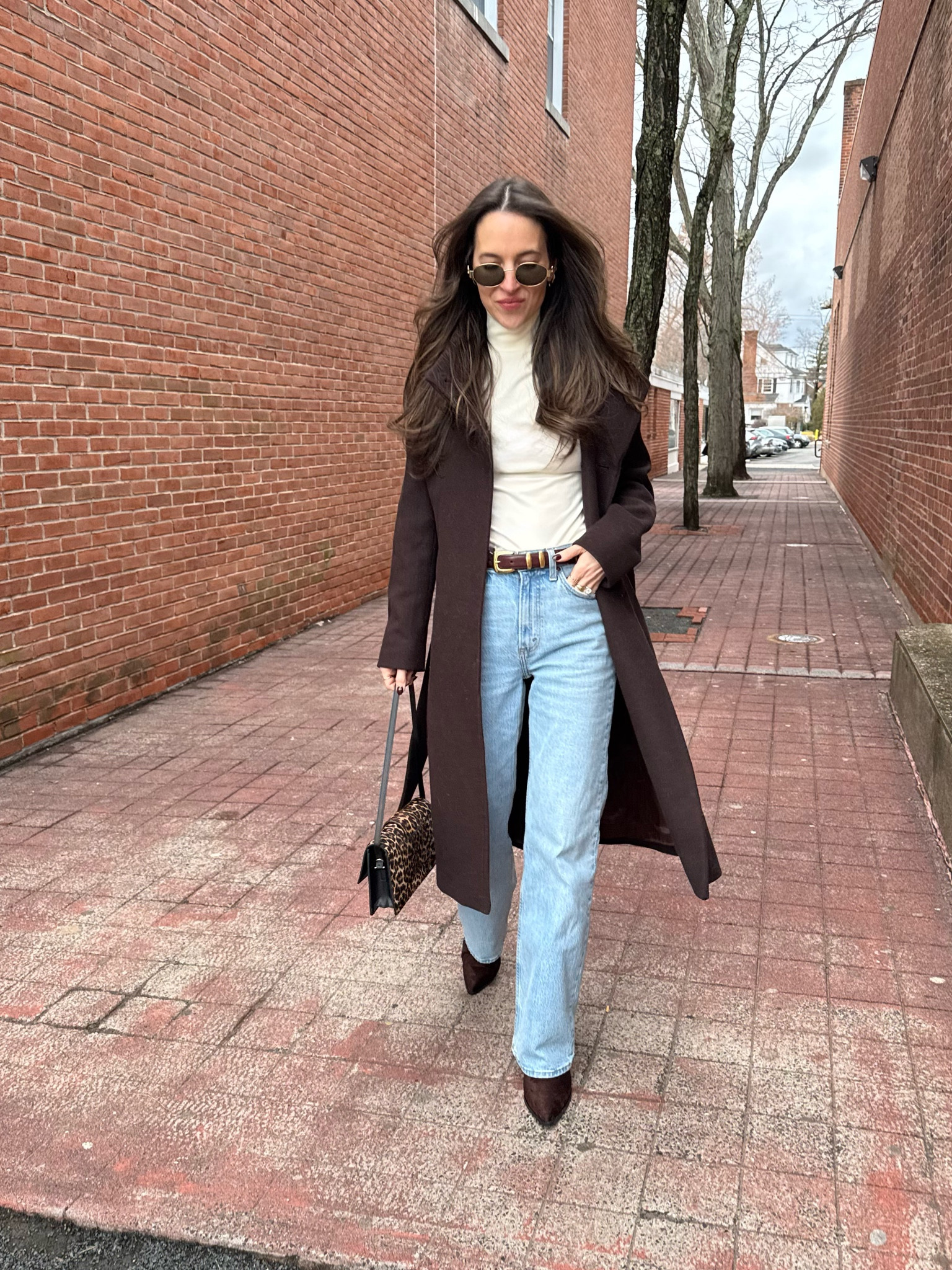 Easy winter look. 90s jeans with cream and brown accessories. Coat runs true to size (wearing XS), jeans run true (wearing 25), ribbed turtleneck runs fitted (wearing S, size up)  

#LTKStyleTip #LTKSeasonal #LTKFindsUnder50