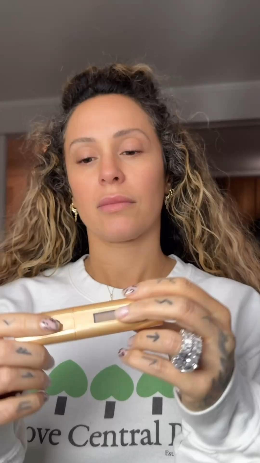 Quick easy makeup for busy women | spring makeup | summer face | 5 minute face 

#LTKBeauty #LTKmomlife #LTKSeasonal