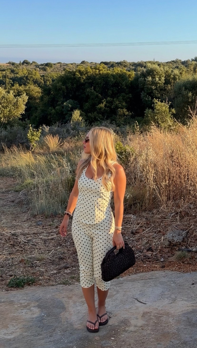 the perfect holiday co-ord 💛

#rebelliousfashion
capris 
holiday outfit 
euro summer

#LTKsummer #LTKeurope #LTKpetite
